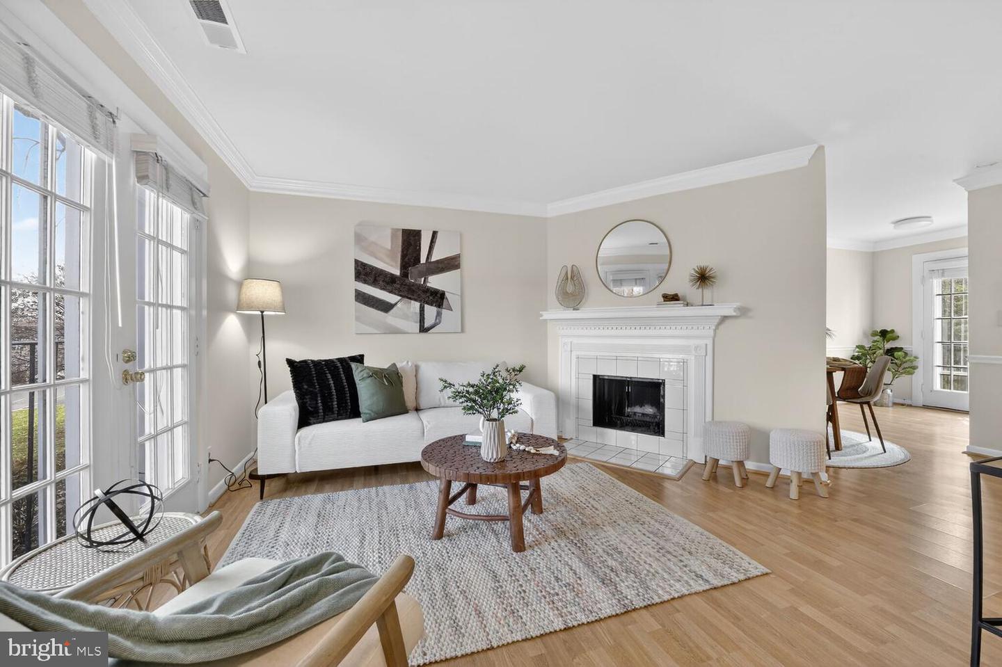 4617 28TH RD S #B, ARLINGTON, Virginia 22206, 2 Bedrooms Bedrooms, ,1 BathroomBathrooms,Residential,For sale,4617 28TH RD S #B,VAAR2065534 MLS # VAAR2065534