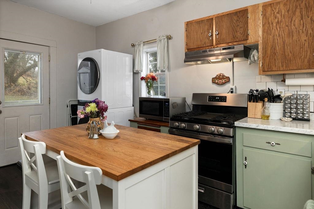 787 N LIBERTY ST, HARRISONBURG, Virginia 22802, 4 Bedrooms Bedrooms, ,2 BathroomsBathrooms,Residential,787 N LIBERTY ST,671605 MLS # 671605 787 N LIBERTY ST, HARRISONBURG, Virginia 22802, 4 Bedrooms Bedrooms, ,2 BathroomsBathrooms,Residential,787 N LIBERTY ST,671605 MLS # 671605