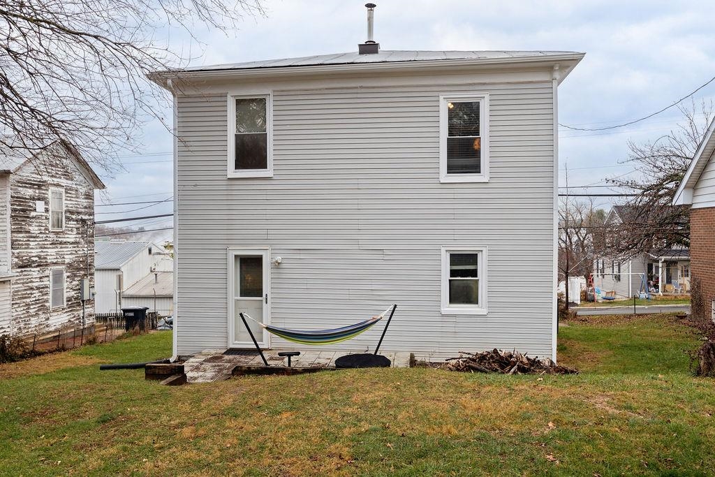 787 N LIBERTY ST, HARRISONBURG, Virginia 22802, 4 Bedrooms Bedrooms, ,2 BathroomsBathrooms,Residential,787 N LIBERTY ST,671605 MLS # 671605 787 N LIBERTY ST, HARRISONBURG, Virginia 22802, 4 Bedrooms Bedrooms, ,2 BathroomsBathrooms,Residential,787 N LIBERTY ST,671605 MLS # 671605