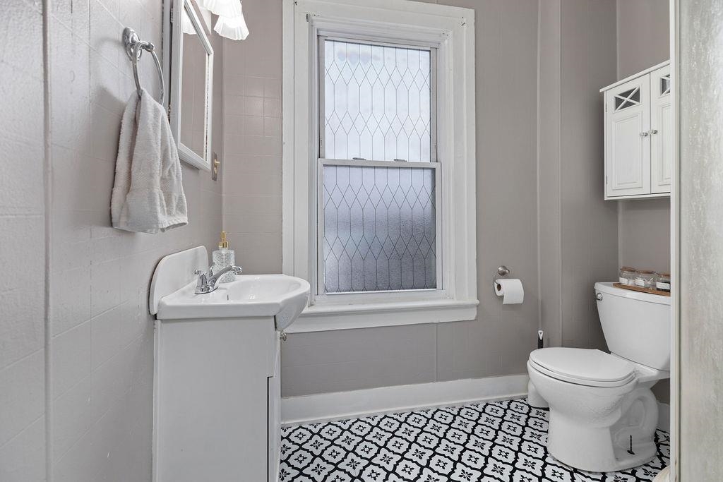 787 N LIBERTY ST, HARRISONBURG, Virginia 22802, 4 Bedrooms Bedrooms, ,2 BathroomsBathrooms,Residential,787 N LIBERTY ST,671605 MLS # 671605 787 N LIBERTY ST, HARRISONBURG, Virginia 22802, 4 Bedrooms Bedrooms, ,2 BathroomsBathrooms,Residential,787 N LIBERTY ST,671605 MLS # 671605