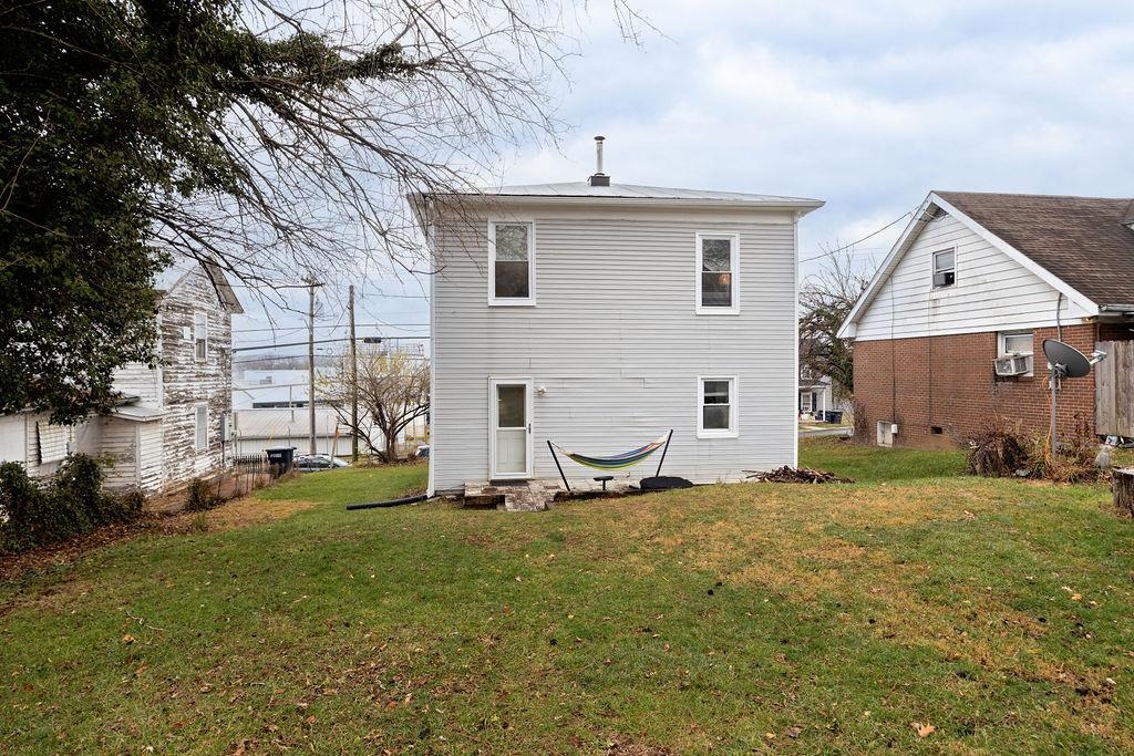 787 N LIBERTY ST, HARRISONBURG, Virginia 22802, 4 Bedrooms Bedrooms, ,2 BathroomsBathrooms,Residential,787 N LIBERTY ST,671605 MLS # 671605 787 N LIBERTY ST, HARRISONBURG, Virginia 22802, 4 Bedrooms Bedrooms, ,2 BathroomsBathrooms,Residential,787 N LIBERTY ST,671605 MLS # 671605