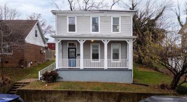 787 N LIBERTY ST, HARRISONBURG, Virginia 22802, 4 Bedrooms Bedrooms, ,2 BathroomsBathrooms,Residential,787 N LIBERTY ST,671605 MLS # 671605