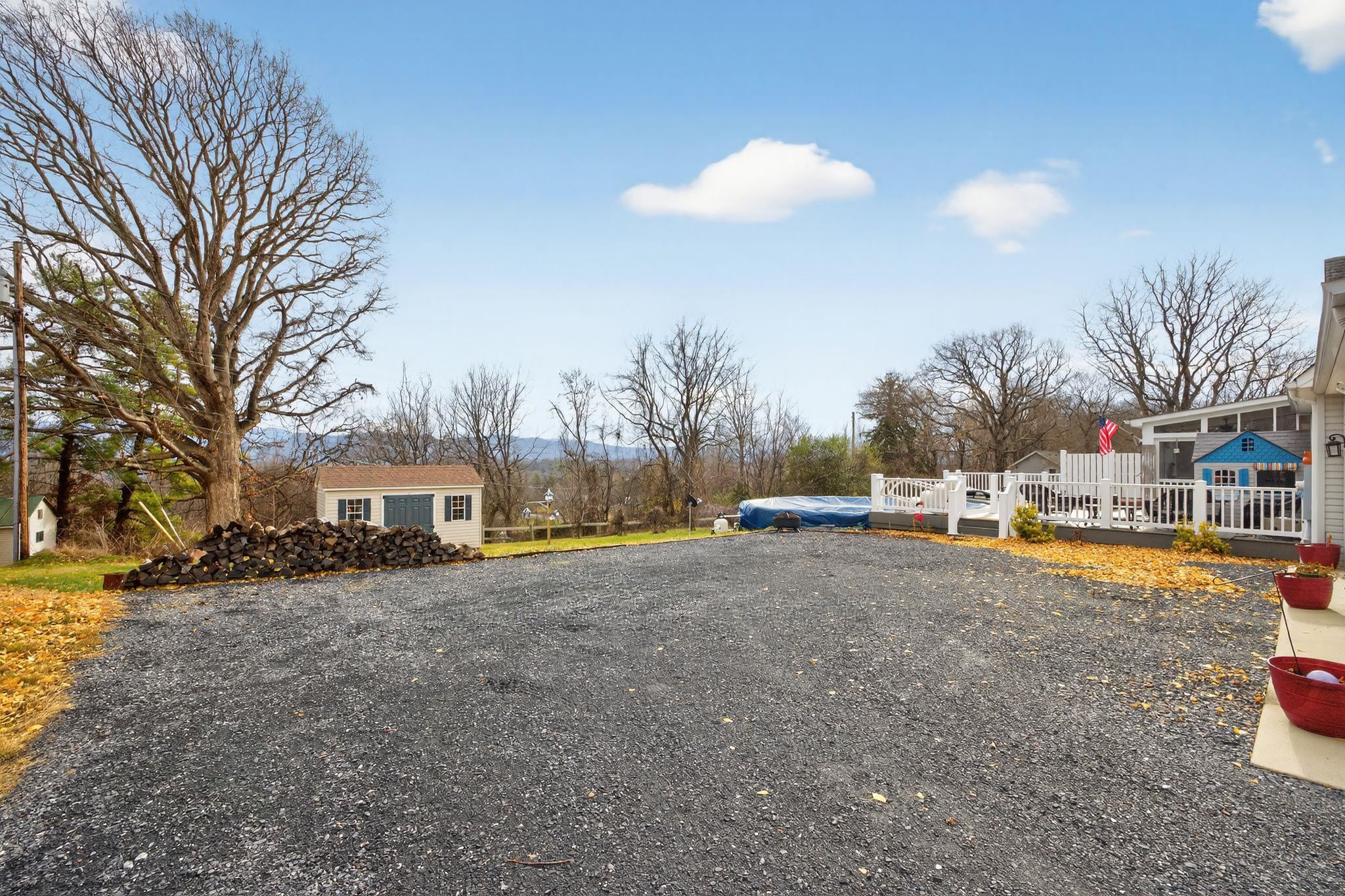 55 EMERSON PL, FAIRFIELD, Virginia 24435, 3 Bedrooms Bedrooms, ,3 BathroomsBathrooms,Residential,55 EMERSON PL,671611 MLS # 671611