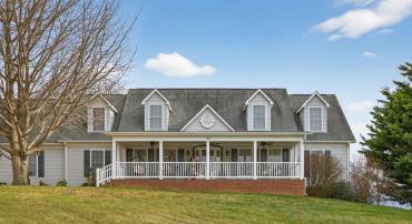 55 EMERSON PL, FAIRFIELD, Virginia 24435, 3 Bedrooms Bedrooms, ,3 BathroomsBathrooms,Residential,55 EMERSON PL,671611 MLS # 671611