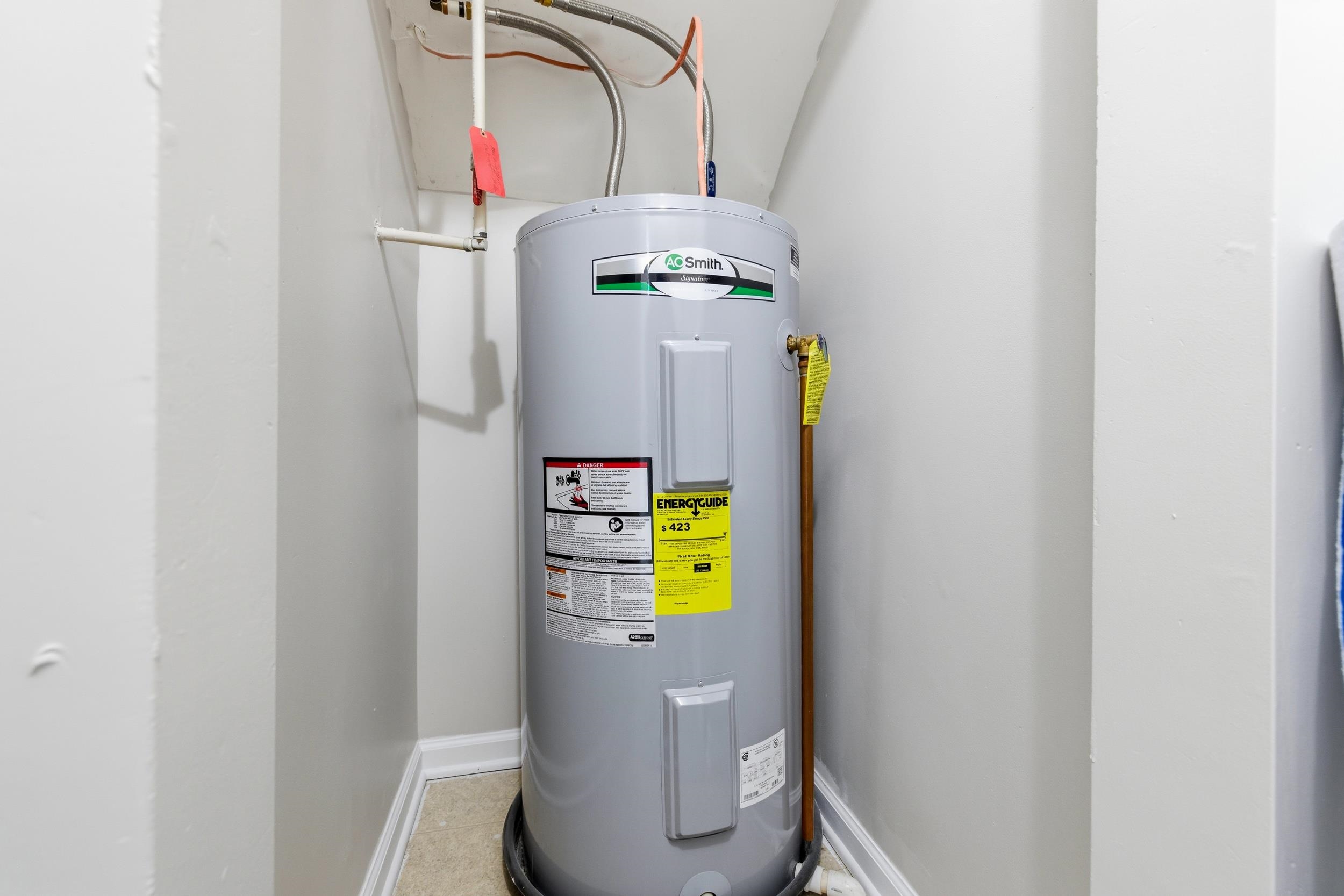 102 KADIES LN, EDINBURG, Virginia 22824, 3 Bedrooms Bedrooms, ,1 BathroomBathrooms,Residential,102 KADIES LN,671612 MLS # 671612 102 KADIES LN, EDINBURG, Virginia 22824, 3 Bedrooms Bedrooms, ,1 BathroomBathrooms,Residential,102 KADIES LN,671612 MLS # 671612