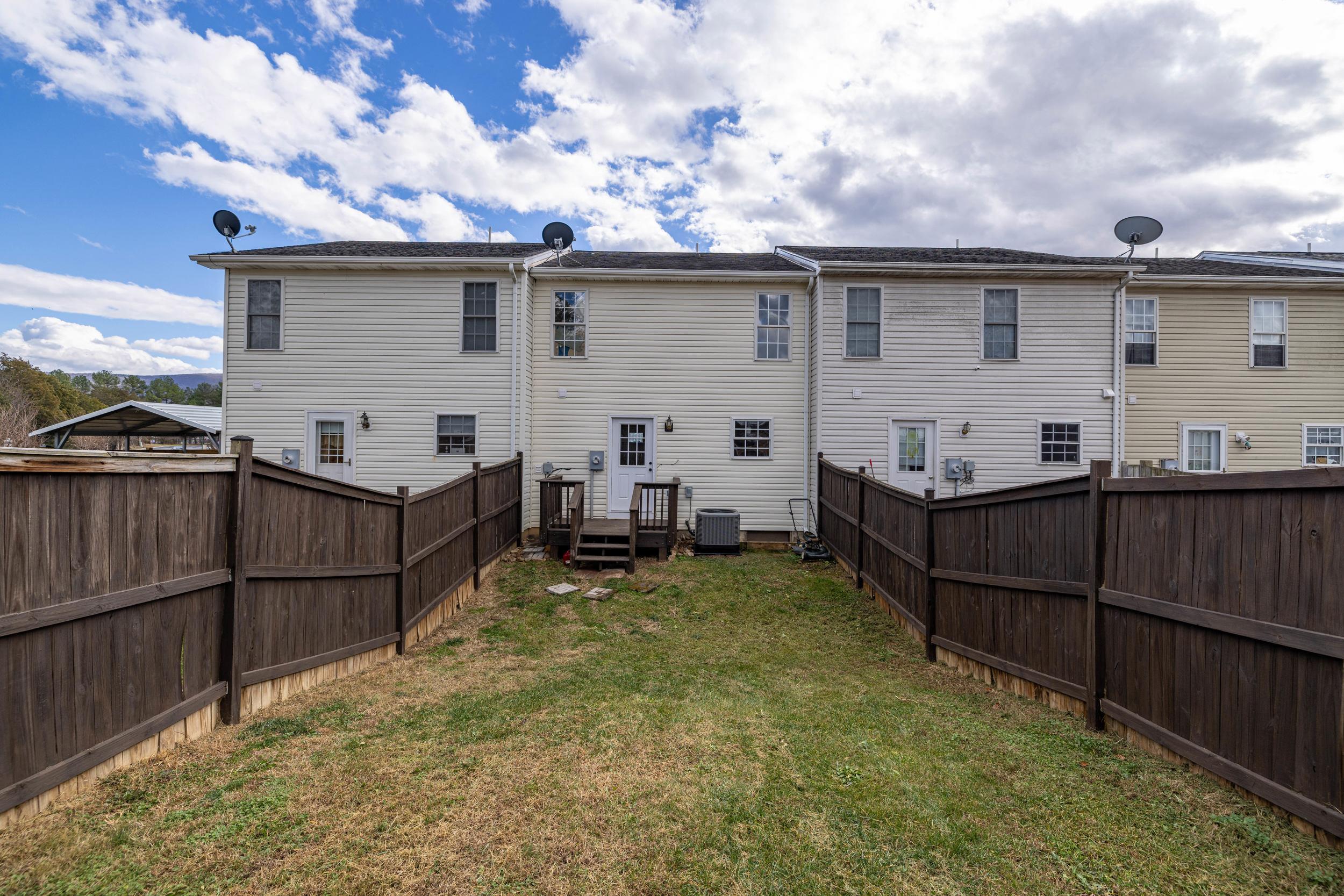 102 KADIES LN, EDINBURG, Virginia 22824, 3 Bedrooms Bedrooms, ,1 BathroomBathrooms,Residential,102 KADIES LN,671612 MLS # 671612 102 KADIES LN, EDINBURG, Virginia 22824, 3 Bedrooms Bedrooms, ,1 BathroomBathrooms,Residential,102 KADIES LN,671612 MLS # 671612