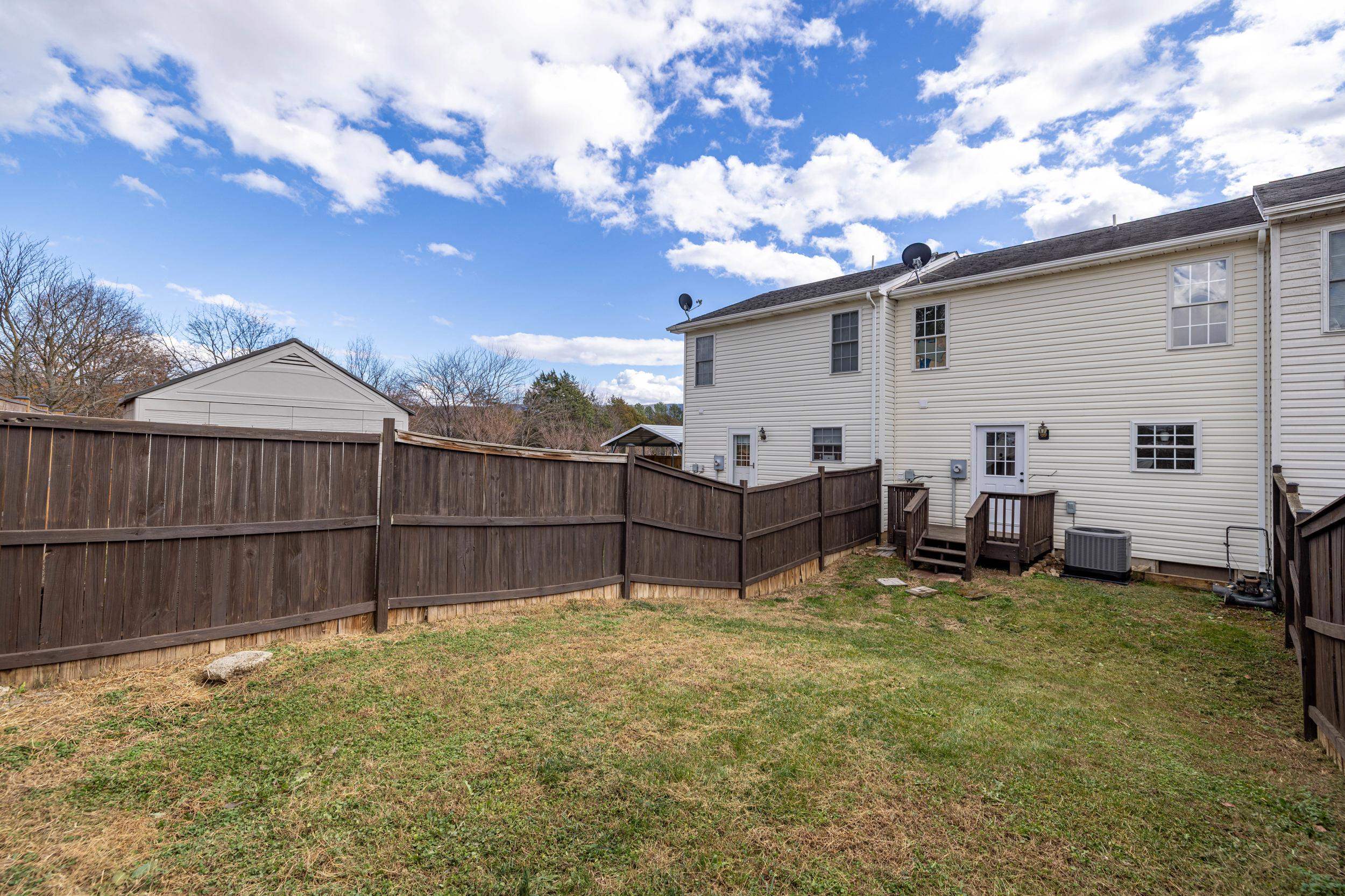 102 KADIES LN, EDINBURG, Virginia 22824, 3 Bedrooms Bedrooms, ,1 BathroomBathrooms,Residential,102 KADIES LN,671612 MLS # 671612 102 KADIES LN, EDINBURG, Virginia 22824, 3 Bedrooms Bedrooms, ,1 BathroomBathrooms,Residential,102 KADIES LN,671612 MLS # 671612