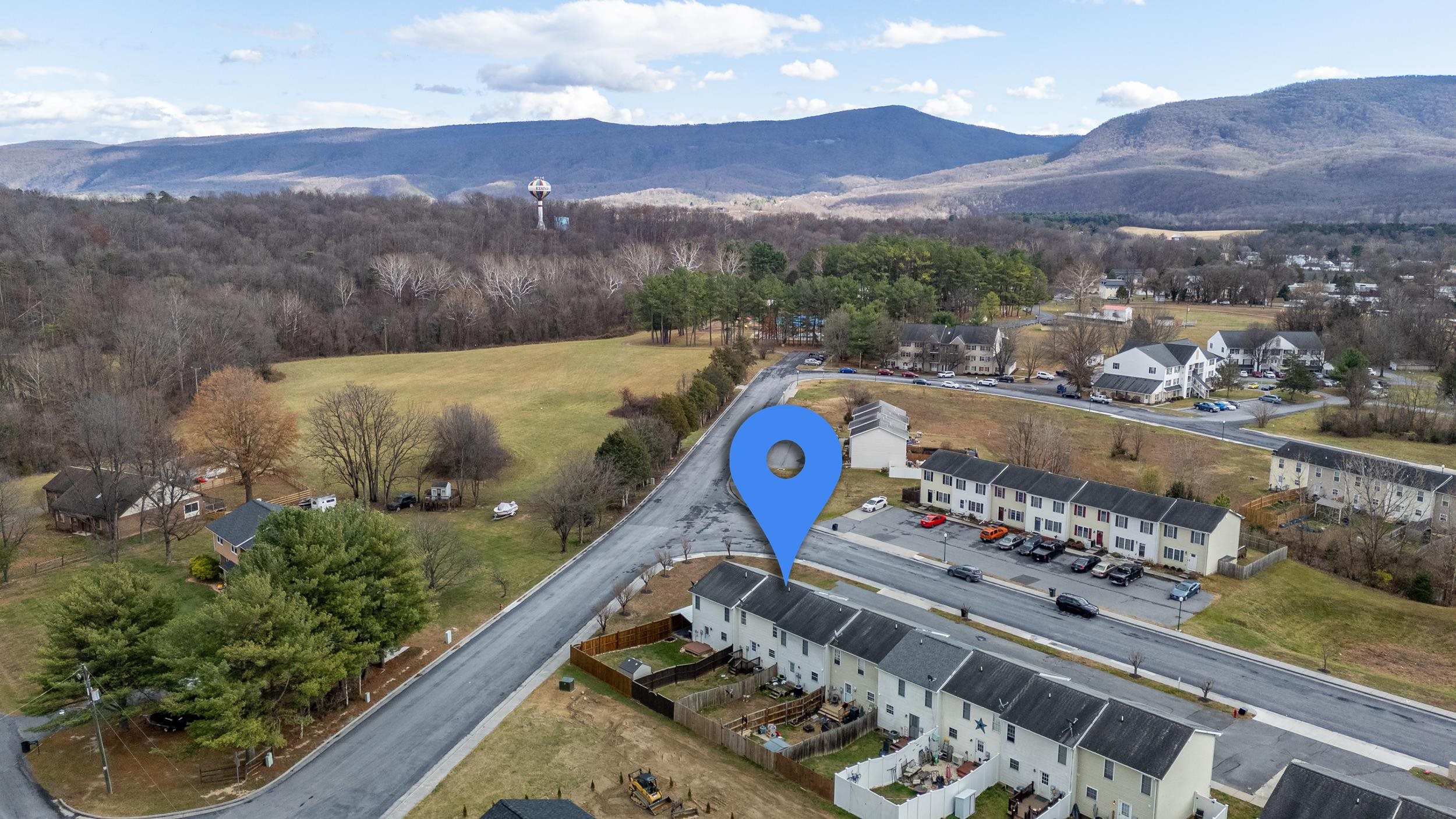 102 KADIES LN, EDINBURG, Virginia 22824, 3 Bedrooms Bedrooms, ,1 BathroomBathrooms,Residential,102 KADIES LN,671612 MLS # 671612 102 KADIES LN, EDINBURG, Virginia 22824, 3 Bedrooms Bedrooms, ,1 BathroomBathrooms,Residential,102 KADIES LN,671612 MLS # 671612