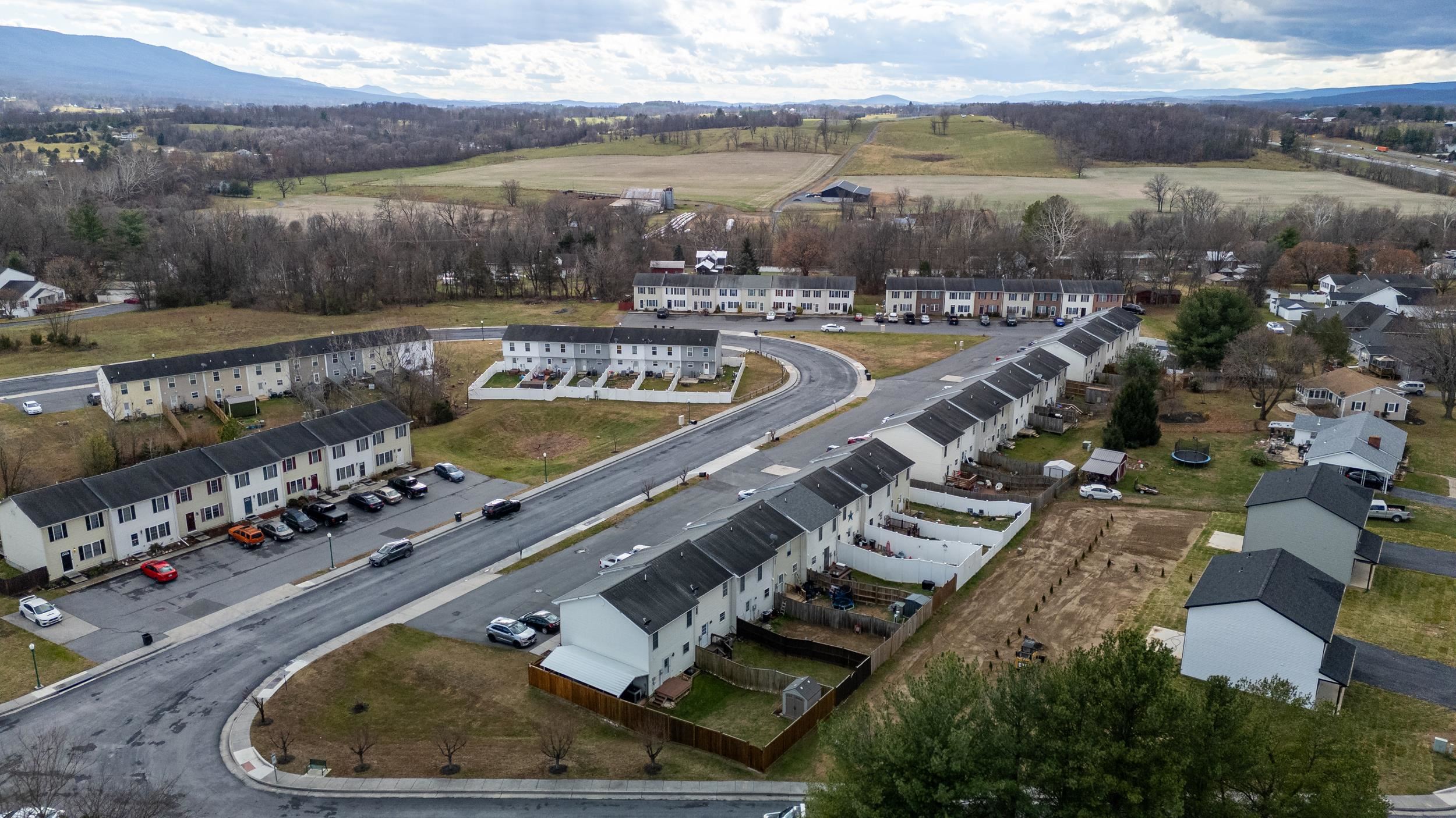 102 KADIES LN, EDINBURG, Virginia 22824, 3 Bedrooms Bedrooms, ,1 BathroomBathrooms,Residential,102 KADIES LN,671612 MLS # 671612 102 KADIES LN, EDINBURG, Virginia 22824, 3 Bedrooms Bedrooms, ,1 BathroomBathrooms,Residential,102 KADIES LN,671612 MLS # 671612