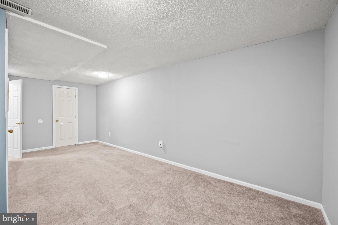 9302 NANCY ST, MANASSAS PARK, Virginia 20111, 5 Bedrooms Bedrooms, ,3 BathroomsBathrooms,Residential,For sale,9302 NANCY ST,VAMP2003430 MLS # VAMP2003430 9302 NANCY ST, MANASSAS PARK, Virginia 20111, 5 Bedrooms Bedrooms, ,3 BathroomsBathrooms,Residential,For sale,9302 NANCY ST,VAMP2003430 MLS # VAMP2003430