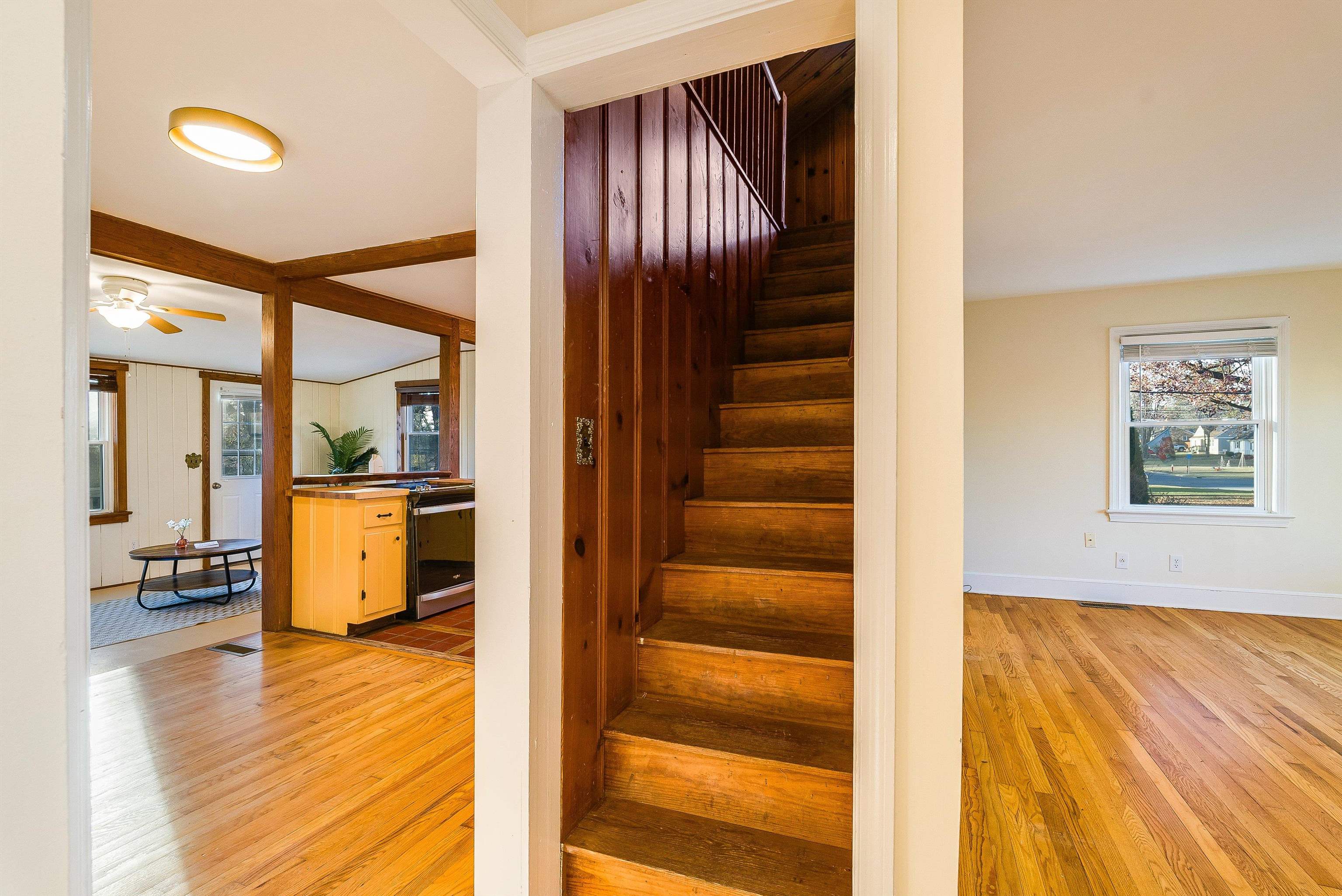 2228 MT VERNON ST, WAYNESBORO, Virginia 22980, 3 Bedrooms Bedrooms, ,1 BathroomBathrooms,Residential,2228 MT VERNON ST,671615 MLS # 671615 2228 MT VERNON ST, WAYNESBORO, Virginia 22980, 3 Bedrooms Bedrooms, ,1 BathroomBathrooms,Residential,2228 MT VERNON ST,671615 MLS # 671615