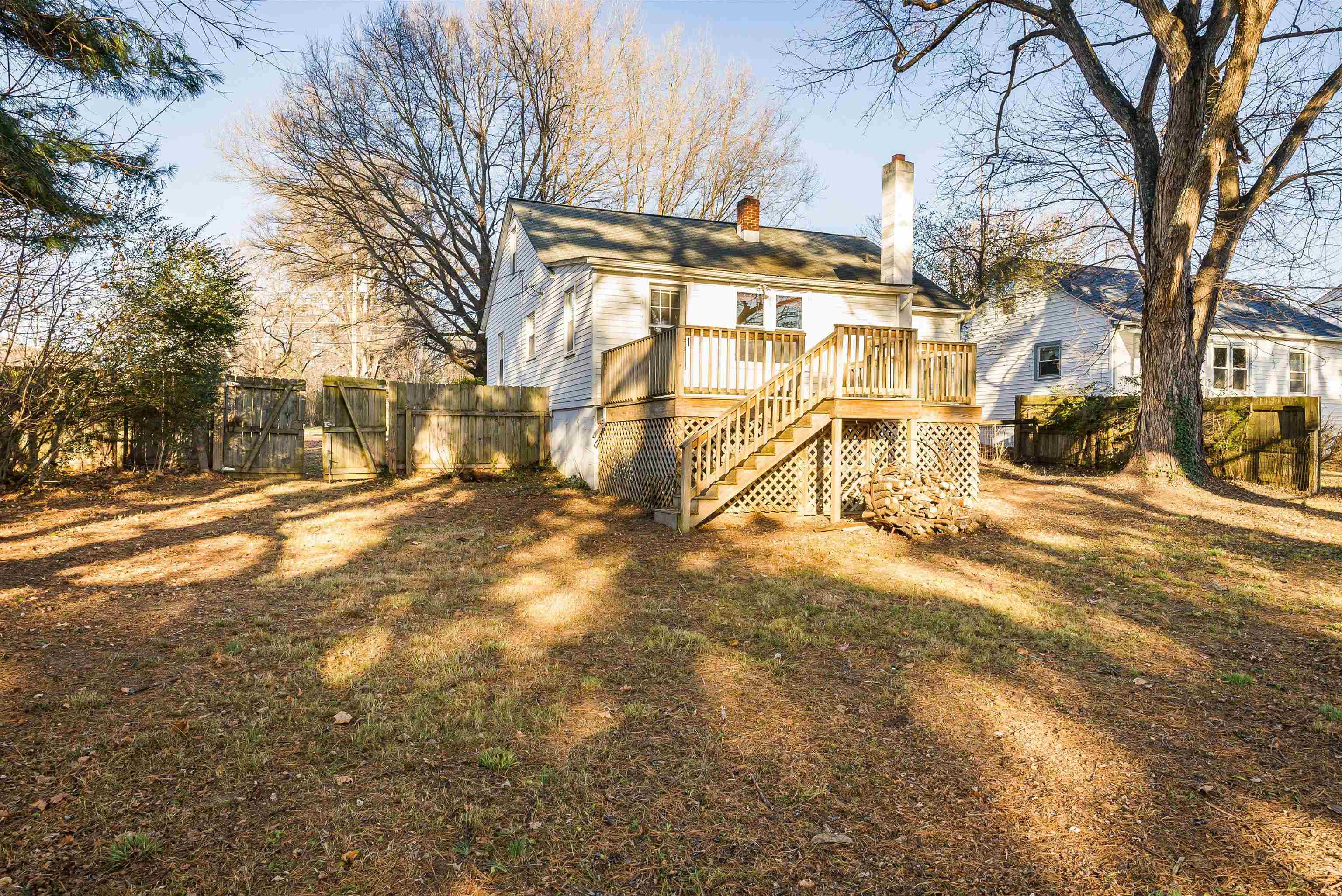 2228 MT VERNON ST, WAYNESBORO, Virginia 22980, 3 Bedrooms Bedrooms, ,1 BathroomBathrooms,Residential,2228 MT VERNON ST,671615 MLS # 671615 2228 MT VERNON ST, WAYNESBORO, Virginia 22980, 3 Bedrooms Bedrooms, ,1 BathroomBathrooms,Residential,2228 MT VERNON ST,671615 MLS # 671615