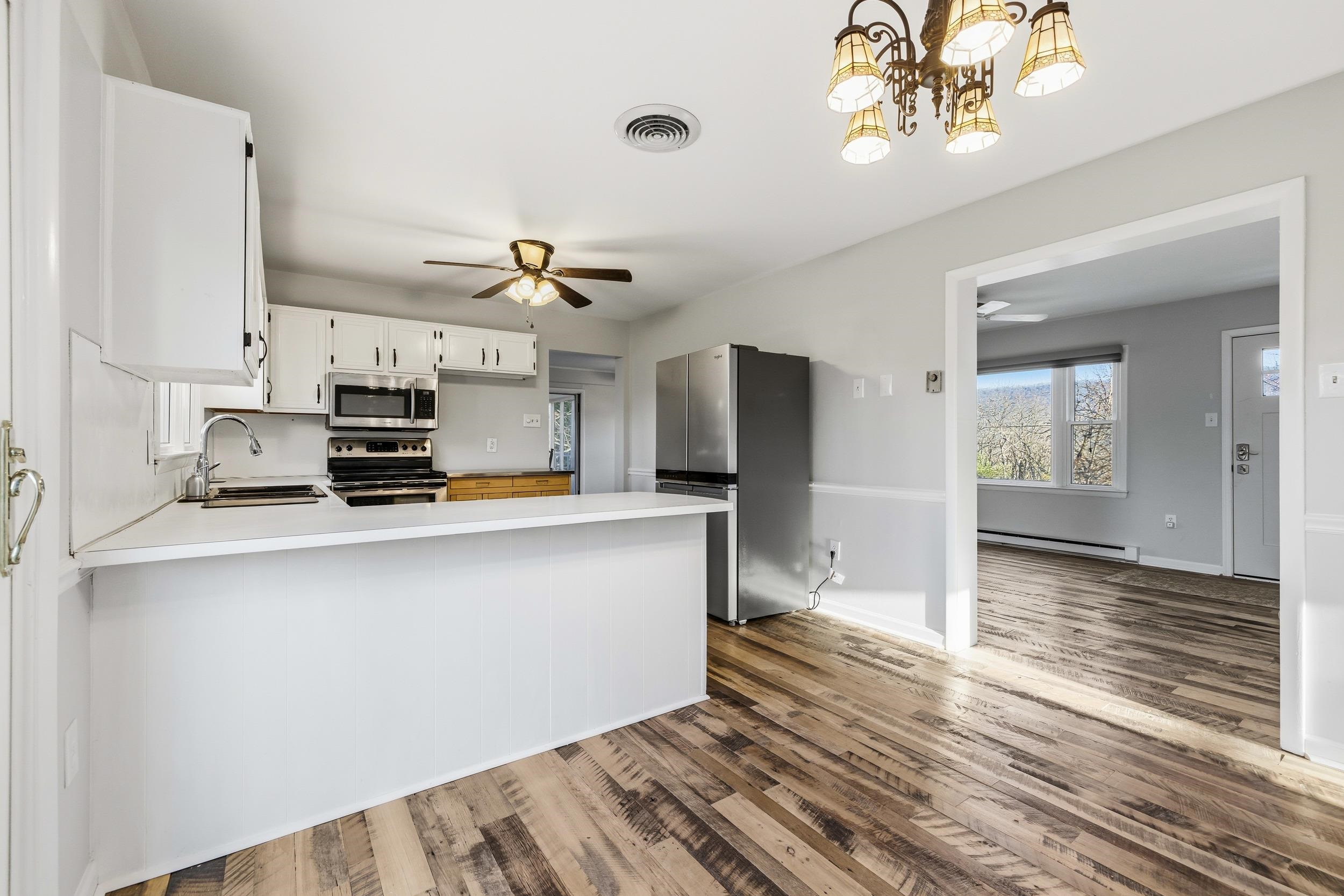 539 LUPTON RD, WOODSTOCK, Virginia 22664, 2 Bedrooms Bedrooms, ,1 BathroomBathrooms,Residential,539 LUPTON RD,671616 MLS # 671616 539 LUPTON RD, WOODSTOCK, Virginia 22664, 2 Bedrooms Bedrooms, ,1 BathroomBathrooms,Residential,539 LUPTON RD,671616 MLS # 671616