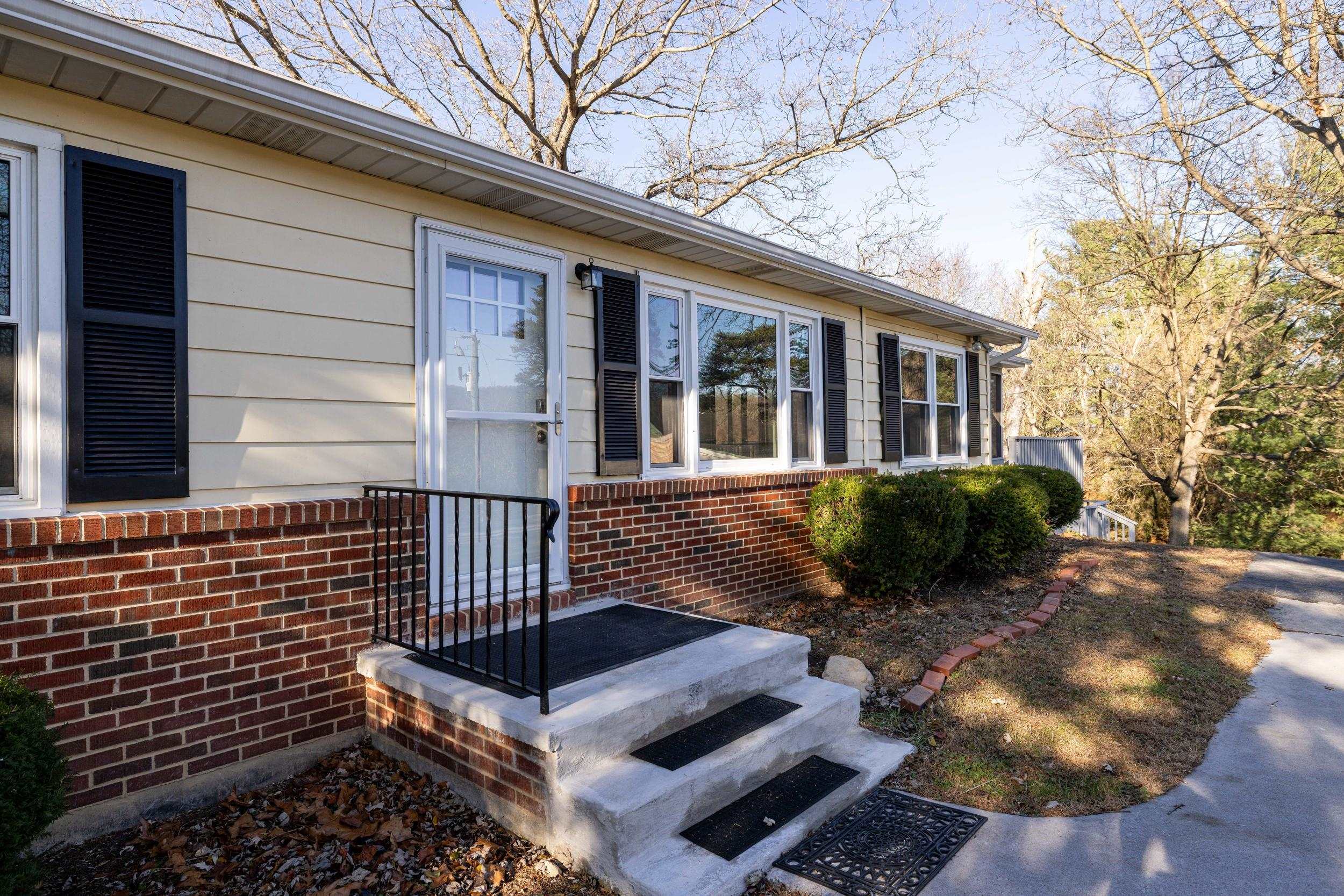 539 LUPTON RD, WOODSTOCK, Virginia 22664, 2 Bedrooms Bedrooms, ,1 BathroomBathrooms,Residential,539 LUPTON RD,671616 MLS # 671616 539 LUPTON RD, WOODSTOCK, Virginia 22664, 2 Bedrooms Bedrooms, ,1 BathroomBathrooms,Residential,539 LUPTON RD,671616 MLS # 671616