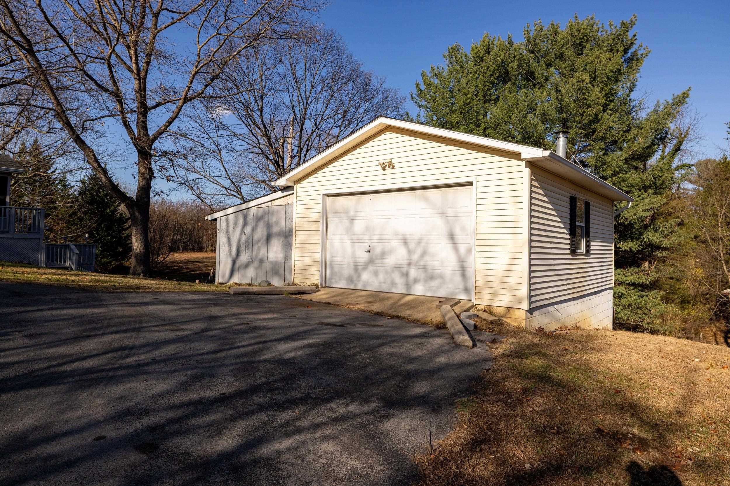 539 LUPTON RD, WOODSTOCK, Virginia 22664, 2 Bedrooms Bedrooms, ,1 BathroomBathrooms,Residential,539 LUPTON RD,671616 MLS # 671616 539 LUPTON RD, WOODSTOCK, Virginia 22664, 2 Bedrooms Bedrooms, ,1 BathroomBathrooms,Residential,539 LUPTON RD,671616 MLS # 671616