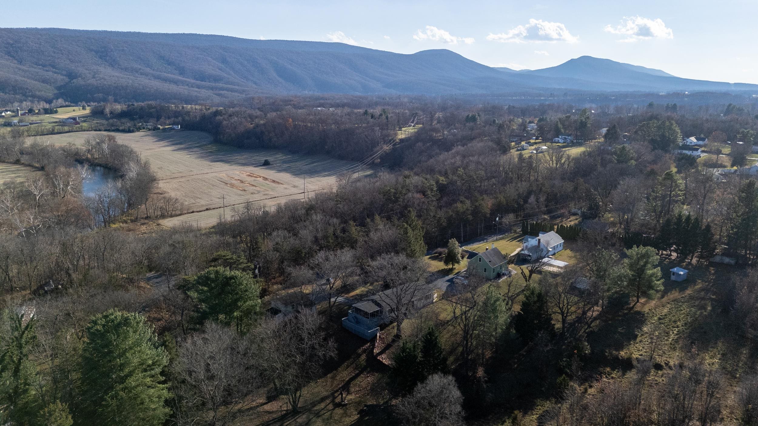 539 LUPTON RD, WOODSTOCK, Virginia 22664, 2 Bedrooms Bedrooms, ,1 BathroomBathrooms,Residential,539 LUPTON RD,671616 MLS # 671616 539 LUPTON RD, WOODSTOCK, Virginia 22664, 2 Bedrooms Bedrooms, ,1 BathroomBathrooms,Residential,539 LUPTON RD,671616 MLS # 671616