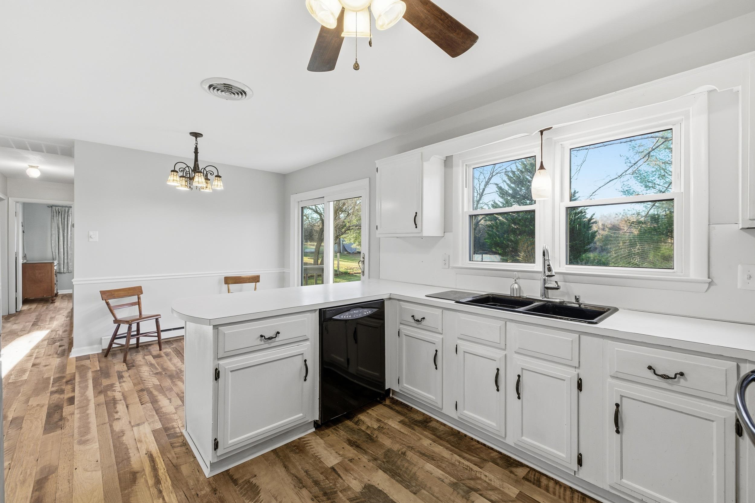 539 LUPTON RD, WOODSTOCK, Virginia 22664, 2 Bedrooms Bedrooms, ,1 BathroomBathrooms,Residential,539 LUPTON RD,671616 MLS # 671616 539 LUPTON RD, WOODSTOCK, Virginia 22664, 2 Bedrooms Bedrooms, ,1 BathroomBathrooms,Residential,539 LUPTON RD,671616 MLS # 671616