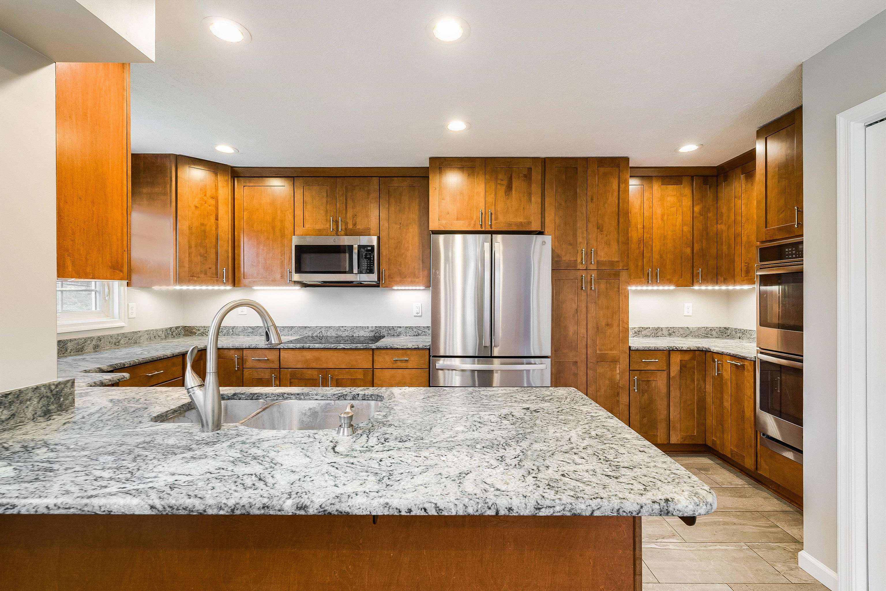 6527 STABLE VIEW LN, TIMBERVILLE, Virginia 22853, 3 Bedrooms Bedrooms, ,3 BathroomsBathrooms,Residential,6527 STABLE VIEW LN,671621 MLS # 671621