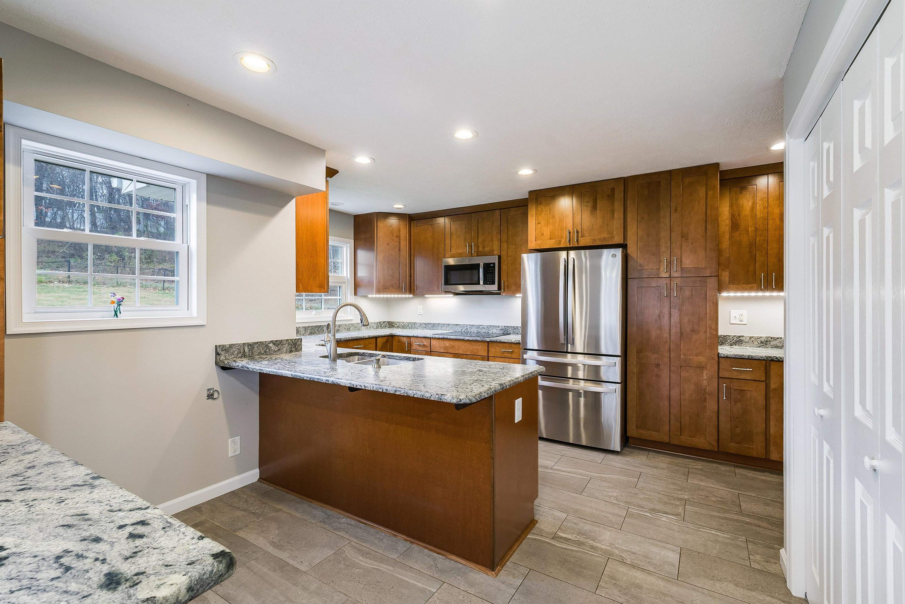 6527 STABLE VIEW LN, TIMBERVILLE, Virginia 22853, 3 Bedrooms Bedrooms, ,3 BathroomsBathrooms,Residential,6527 STABLE VIEW LN,671621 MLS # 671621