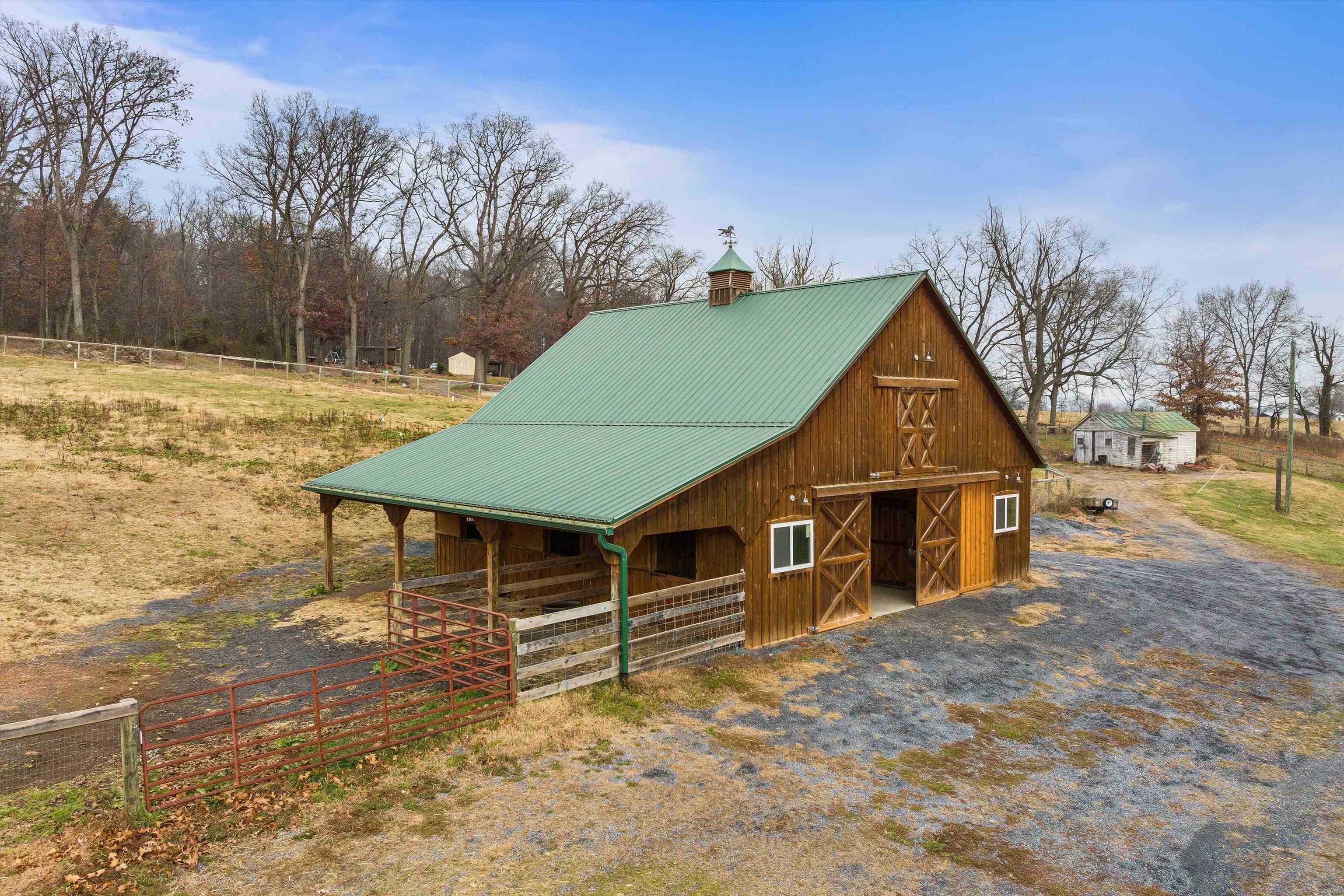 6527 STABLE VIEW LN, TIMBERVILLE, Virginia 22853, 3 Bedrooms Bedrooms, ,3 BathroomsBathrooms,Residential,6527 STABLE VIEW LN,671621 MLS # 671621