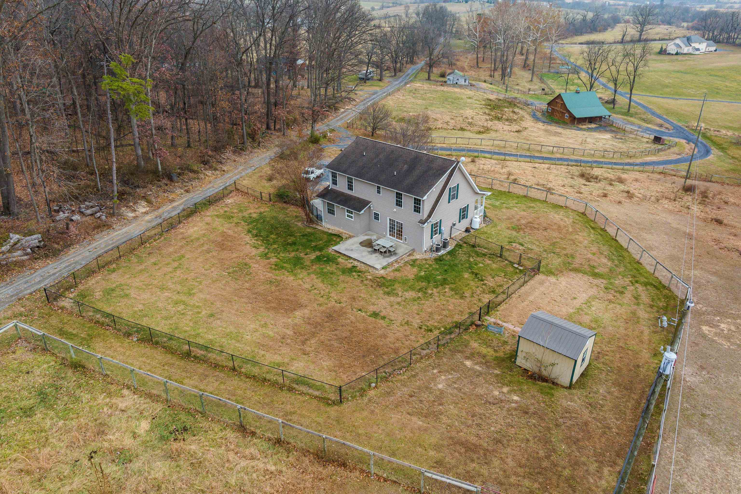 6527 STABLE VIEW LN, TIMBERVILLE, Virginia 22853, 3 Bedrooms Bedrooms, ,3 BathroomsBathrooms,Residential,6527 STABLE VIEW LN,671621 MLS # 671621