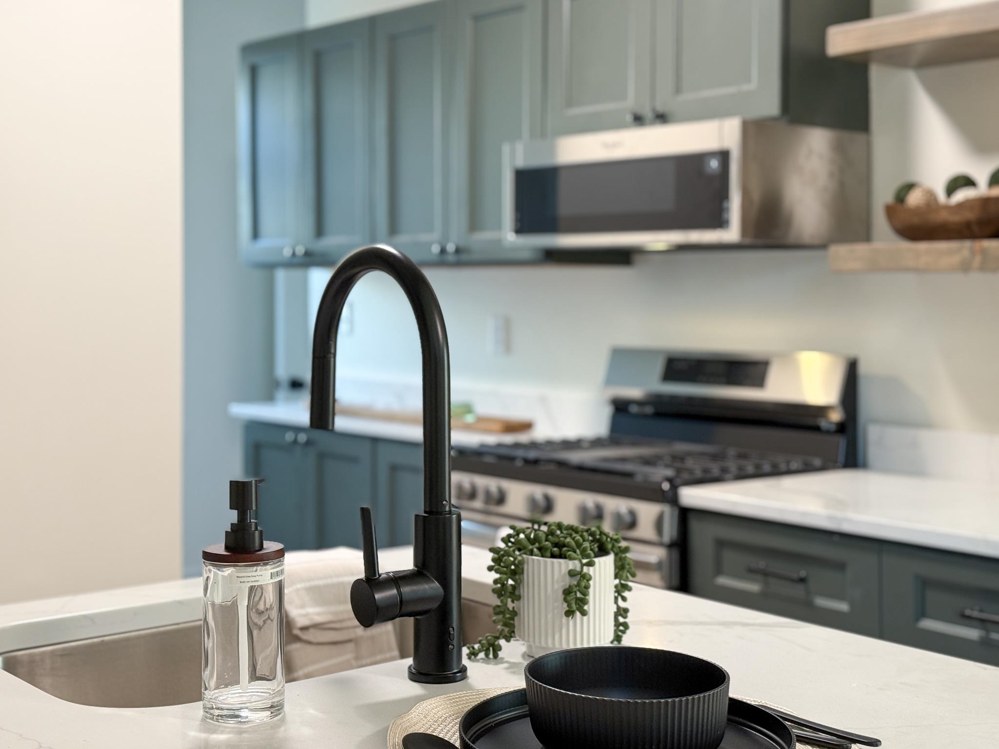 909 GRAYSON AVE, WAYNESBORO, Virginia 22980, 3 Bedrooms Bedrooms, ,2 BathroomsBathrooms,Residential,909 GRAYSON AVE,671622 MLS # 671622 909 GRAYSON AVE, WAYNESBORO, Virginia 22980, 3 Bedrooms Bedrooms, ,2 BathroomsBathrooms,Residential,909 GRAYSON AVE,671622 MLS # 671622