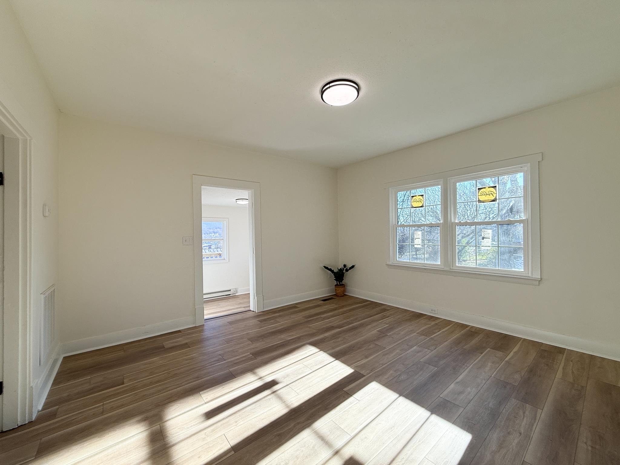 909 GRAYSON AVE, WAYNESBORO, Virginia 22980, 3 Bedrooms Bedrooms, ,2 BathroomsBathrooms,Residential,909 GRAYSON AVE,671622 MLS # 671622 909 GRAYSON AVE, WAYNESBORO, Virginia 22980, 3 Bedrooms Bedrooms, ,2 BathroomsBathrooms,Residential,909 GRAYSON AVE,671622 MLS # 671622