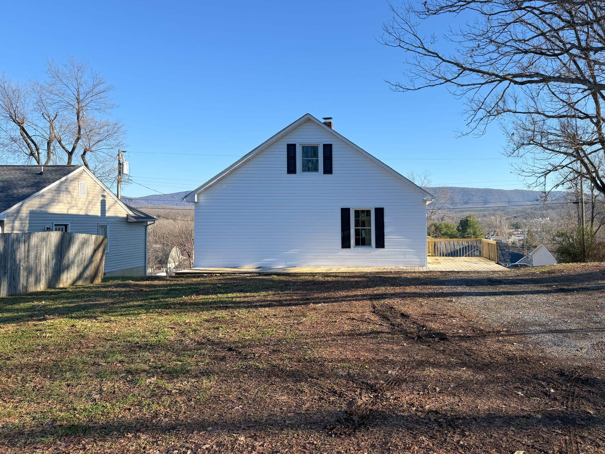 909 GRAYSON AVE, WAYNESBORO, Virginia 22980, 3 Bedrooms Bedrooms, ,2 BathroomsBathrooms,Residential,909 GRAYSON AVE,671622 MLS # 671622 909 GRAYSON AVE, WAYNESBORO, Virginia 22980, 3 Bedrooms Bedrooms, ,2 BathroomsBathrooms,Residential,909 GRAYSON AVE,671622 MLS # 671622