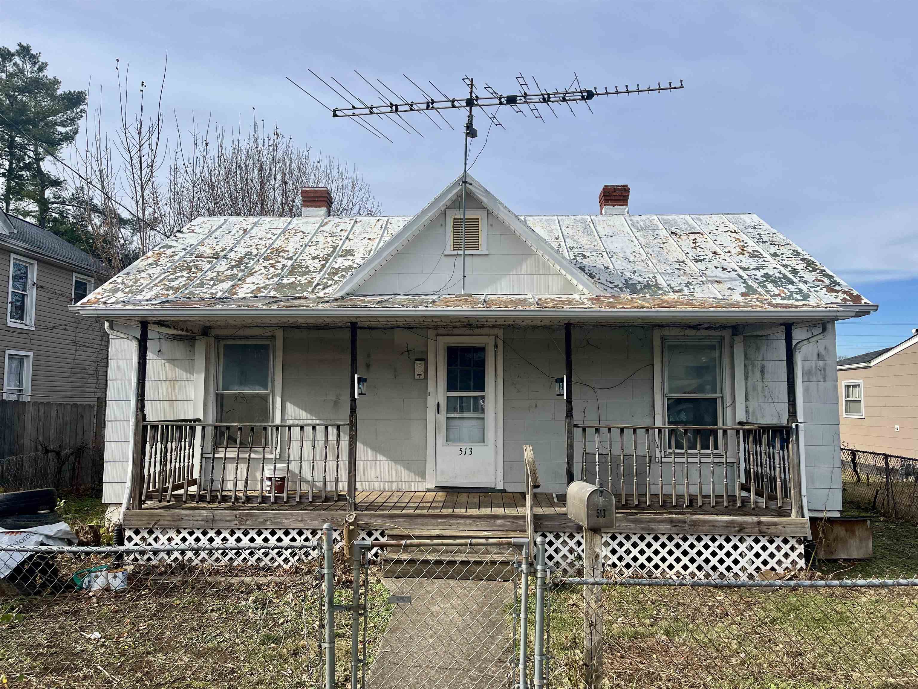 513 N BATH AVE, WAYNESBORO, Virginia 22980, 2 Bedrooms Bedrooms, ,1 BathroomBathrooms,Residential,513 N BATH AVE,671623 MLS # 671623 513 N BATH AVE, WAYNESBORO, Virginia 22980, 2 Bedrooms Bedrooms, ,1 BathroomBathrooms,Residential,513 N BATH AVE,671623 MLS # 671623