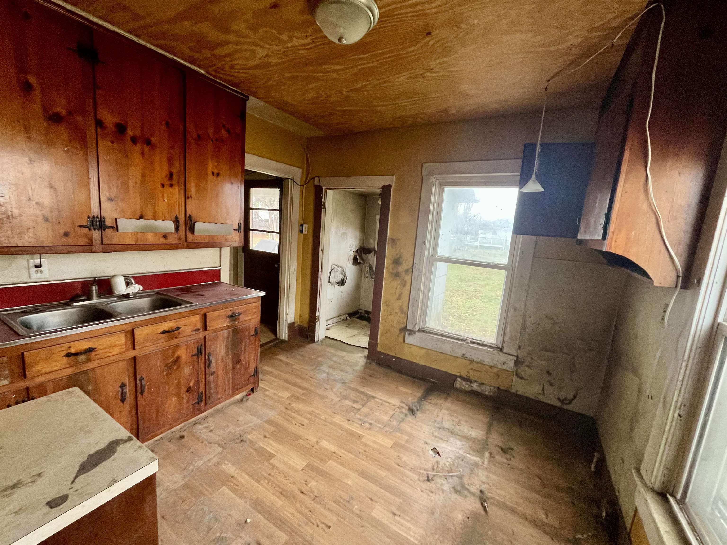 513 N BATH AVE, WAYNESBORO, Virginia 22980, 2 Bedrooms Bedrooms, ,1 BathroomBathrooms,Residential,513 N BATH AVE,671623 MLS # 671623 513 N BATH AVE, WAYNESBORO, Virginia 22980, 2 Bedrooms Bedrooms, ,1 BathroomBathrooms,Residential,513 N BATH AVE,671623 MLS # 671623