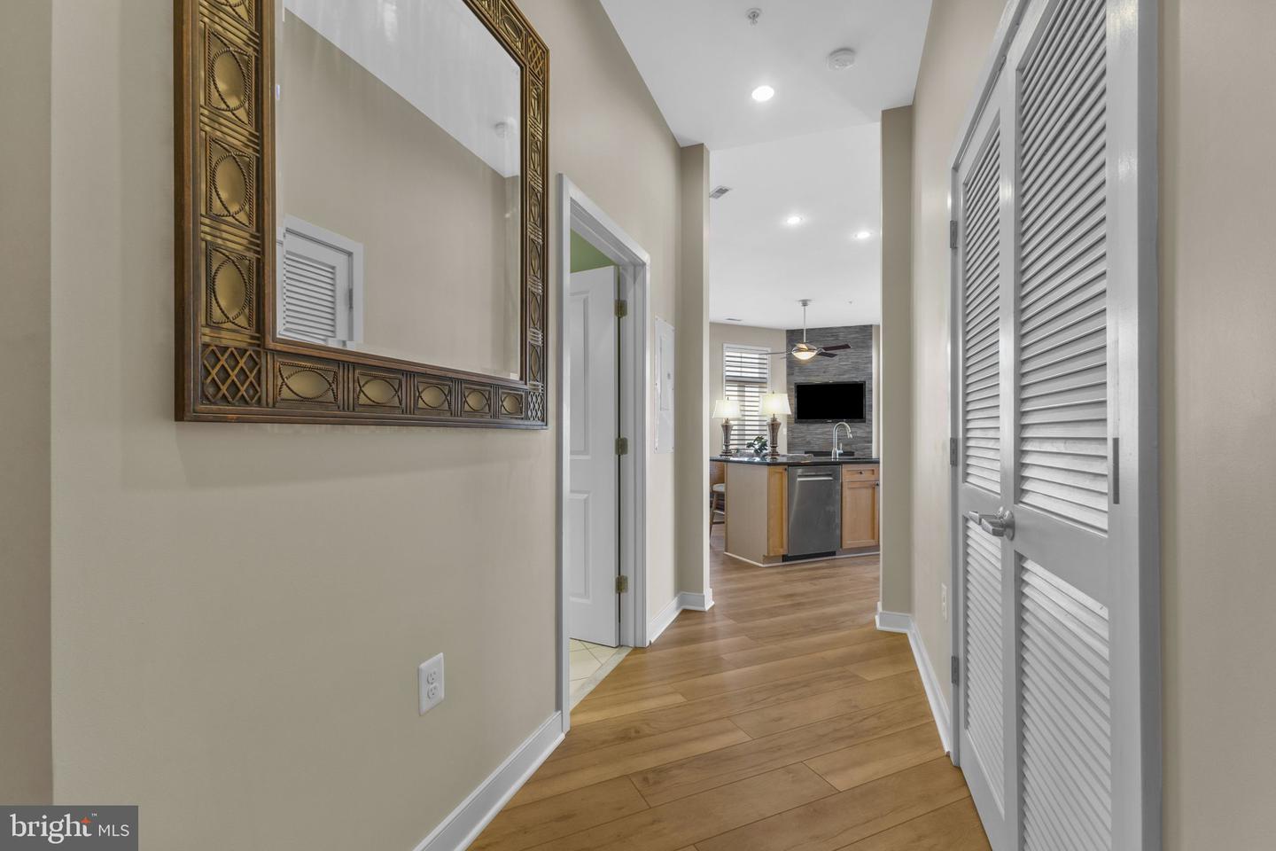 181 E REED AVE #411, ALEXANDRIA, Virginia 22305, 2 Bedrooms Bedrooms, ,2 BathroomsBathrooms,Residential,For sale,181 E REED AVE #411,VAAX2051532 MLS # VAAX2051532 181 E REED AVE #411, ALEXANDRIA, Virginia 22305, 2 Bedrooms Bedrooms, ,2 BathroomsBathrooms,Residential,For sale,181 E REED AVE #411,VAAX2051532 MLS # VAAX2051532