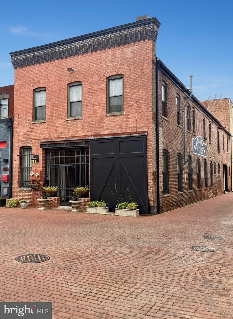 1315 NAYLOR CT NW, WASHINGTON, District Of Columbia 20001, 2 Bedrooms Bedrooms, ,2 BathroomsBathrooms,Residential,For sale,1315 NAYLOR CT NW,DCDC2230980 MLS # DCDC2230980 1315 NAYLOR CT NW, WASHINGTON, District Of Columbia 20001, 2 Bedrooms Bedrooms, ,2 BathroomsBathrooms,Residential,For sale,1315 NAYLOR CT NW,DCDC2230980 MLS # DCDC2230980