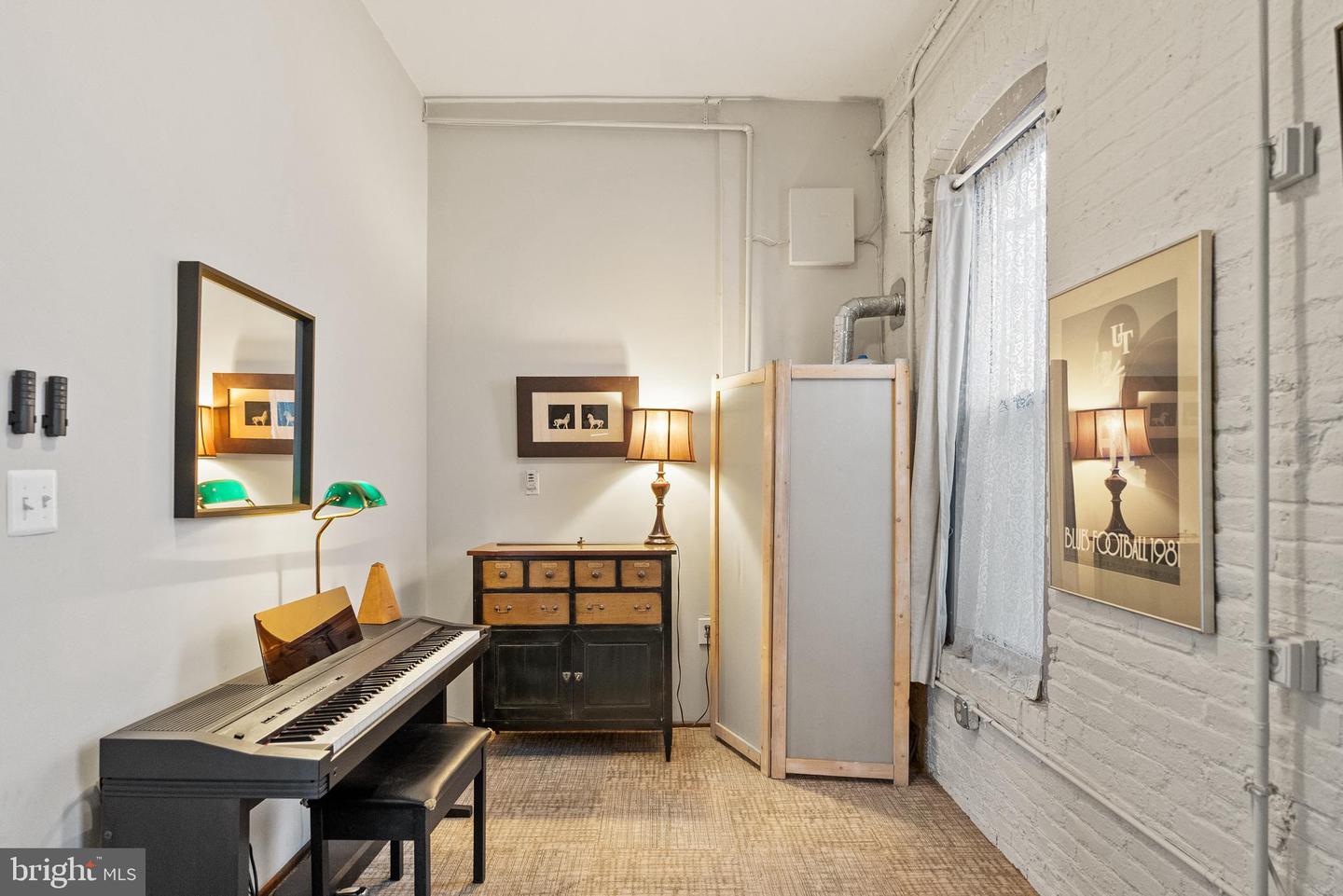 1315 NAYLOR CT NW, WASHINGTON, District Of Columbia 20001, 2 Bedrooms Bedrooms, ,2 BathroomsBathrooms,Residential,For sale,1315 NAYLOR CT NW,DCDC2230980 MLS # DCDC2230980 1315 NAYLOR CT NW, WASHINGTON, District Of Columbia 20001, 2 Bedrooms Bedrooms, ,2 BathroomsBathrooms,Residential,For sale,1315 NAYLOR CT NW,DCDC2230980 MLS # DCDC2230980