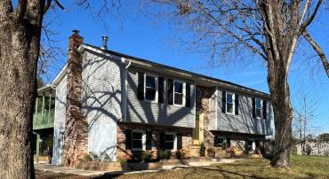 1251 HARTWOOD RD, FREDERICKSBURG, Virginia 22406, 4 Bedrooms Bedrooms, ,3 BathroomsBathrooms,Residential,For sale,1251 HARTWOOD RD,VAST2044122 MLS # VAST2044122