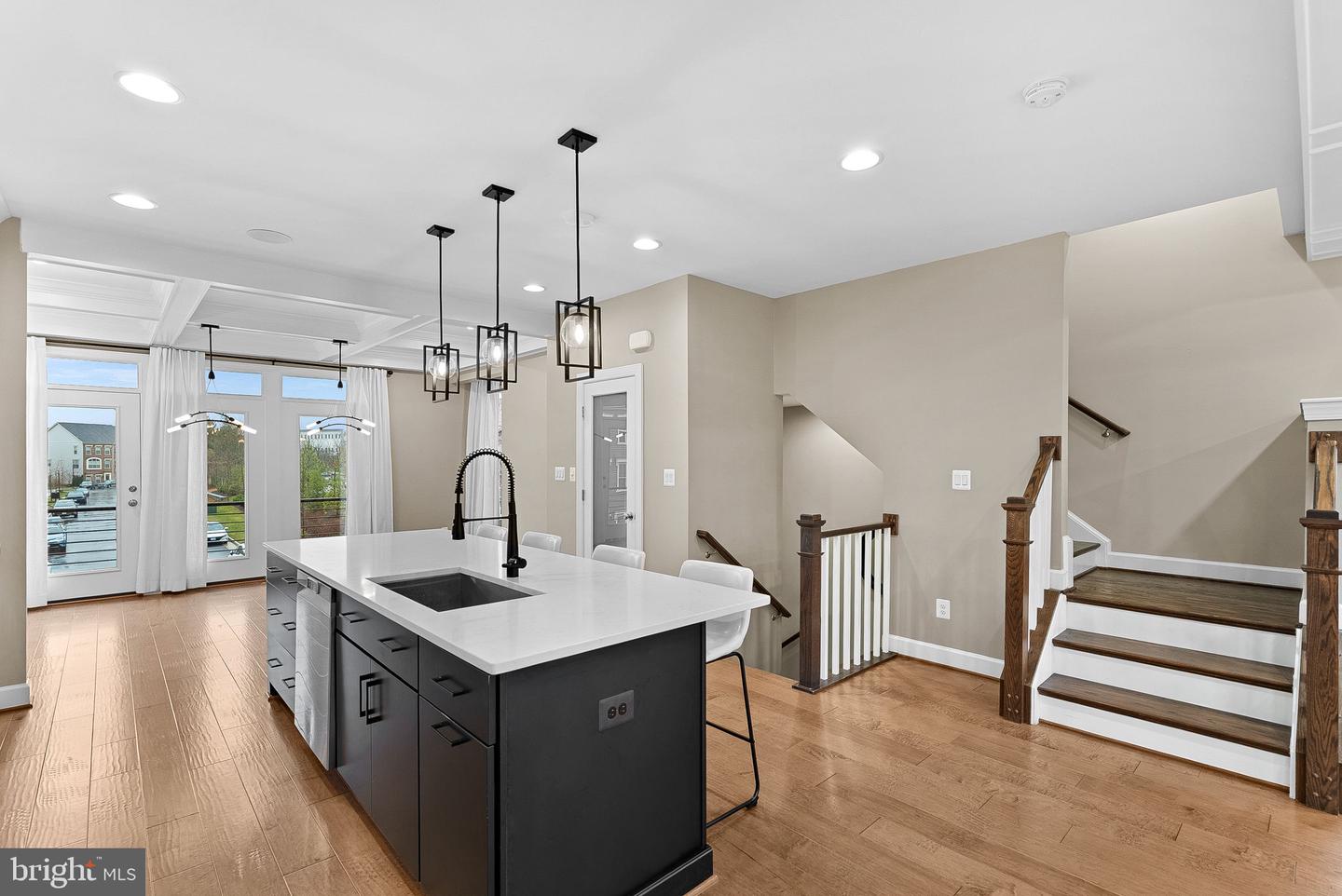 5159 RIDGEVIEW RETREAT DR, CHANTILLY, Virginia 20151, 3 Bedrooms Bedrooms, ,2 BathroomsBathrooms,Residential,For sale,5159 RIDGEVIEW RETREAT DR,VAFX2278494 MLS # VAFX2278494 5159 RIDGEVIEW RETREAT DR, CHANTILLY, Virginia 20151, 3 Bedrooms Bedrooms, ,2 BathroomsBathrooms,Residential,For sale,5159 RIDGEVIEW RETREAT DR,VAFX2278494 MLS # VAFX2278494