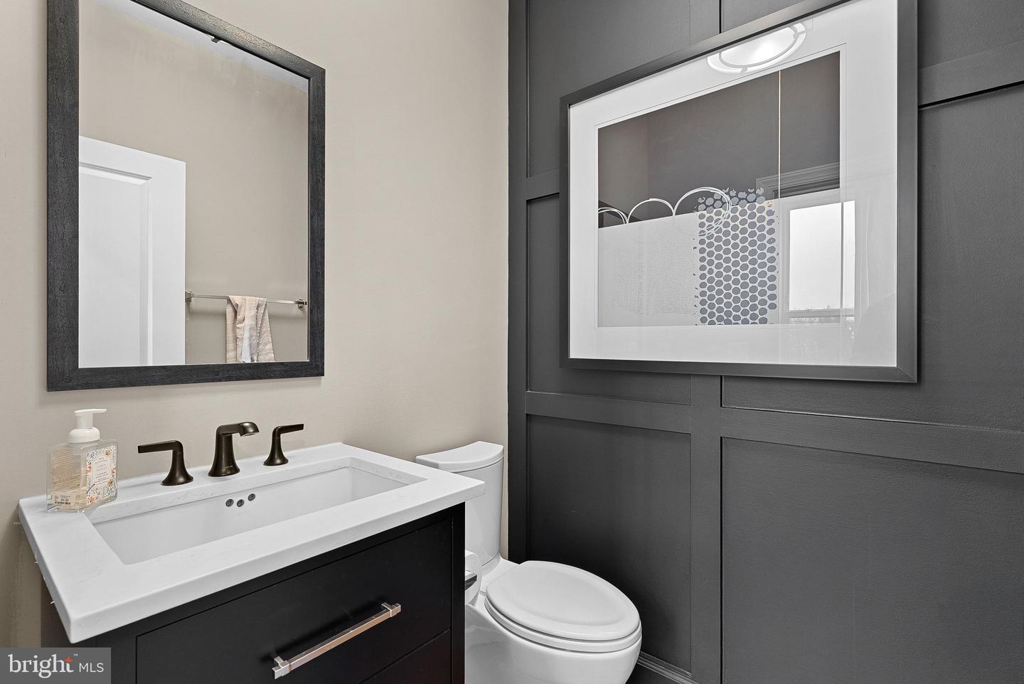 5159 RIDGEVIEW RETREAT DR, CHANTILLY, Virginia 20151, 3 Bedrooms Bedrooms, ,2 BathroomsBathrooms,Residential,For sale,5159 RIDGEVIEW RETREAT DR,VAFX2278494 MLS # VAFX2278494 5159 RIDGEVIEW RETREAT DR, CHANTILLY, Virginia 20151, 3 Bedrooms Bedrooms, ,2 BathroomsBathrooms,Residential,For sale,5159 RIDGEVIEW RETREAT DR,VAFX2278494 MLS # VAFX2278494