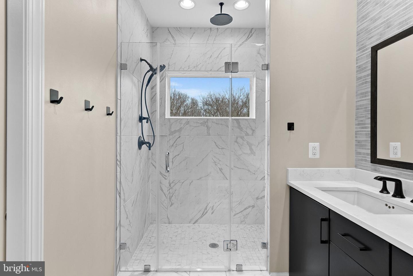 5159 RIDGEVIEW RETREAT DR, CHANTILLY, Virginia 20151, 3 Bedrooms Bedrooms, ,2 BathroomsBathrooms,Residential,For sale,5159 RIDGEVIEW RETREAT DR,VAFX2278494 MLS # VAFX2278494 5159 RIDGEVIEW RETREAT DR, CHANTILLY, Virginia 20151, 3 Bedrooms Bedrooms, ,2 BathroomsBathrooms,Residential,For sale,5159 RIDGEVIEW RETREAT DR,VAFX2278494 MLS # VAFX2278494