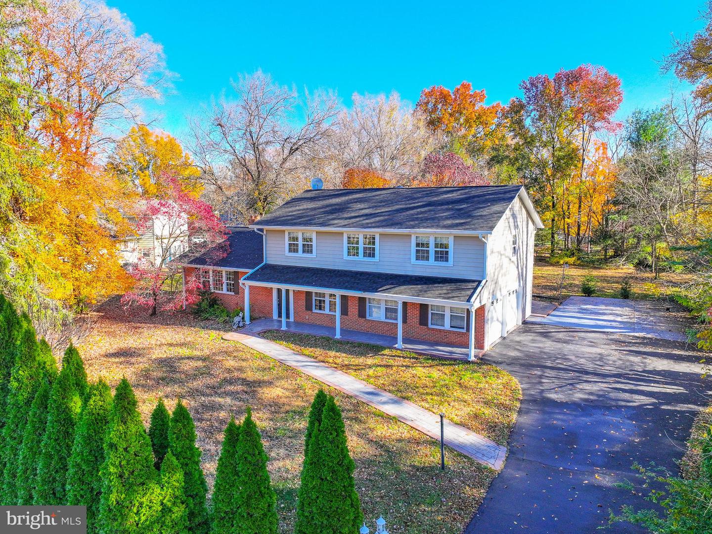 1857 HUNTER MILL RD, VIENNA, Virginia 22182, 4 Bedrooms Bedrooms, ,2 BathroomsBathrooms,Residential,For sale,1857 HUNTER MILL RD,VAFX2278606 MLS # VAFX2278606