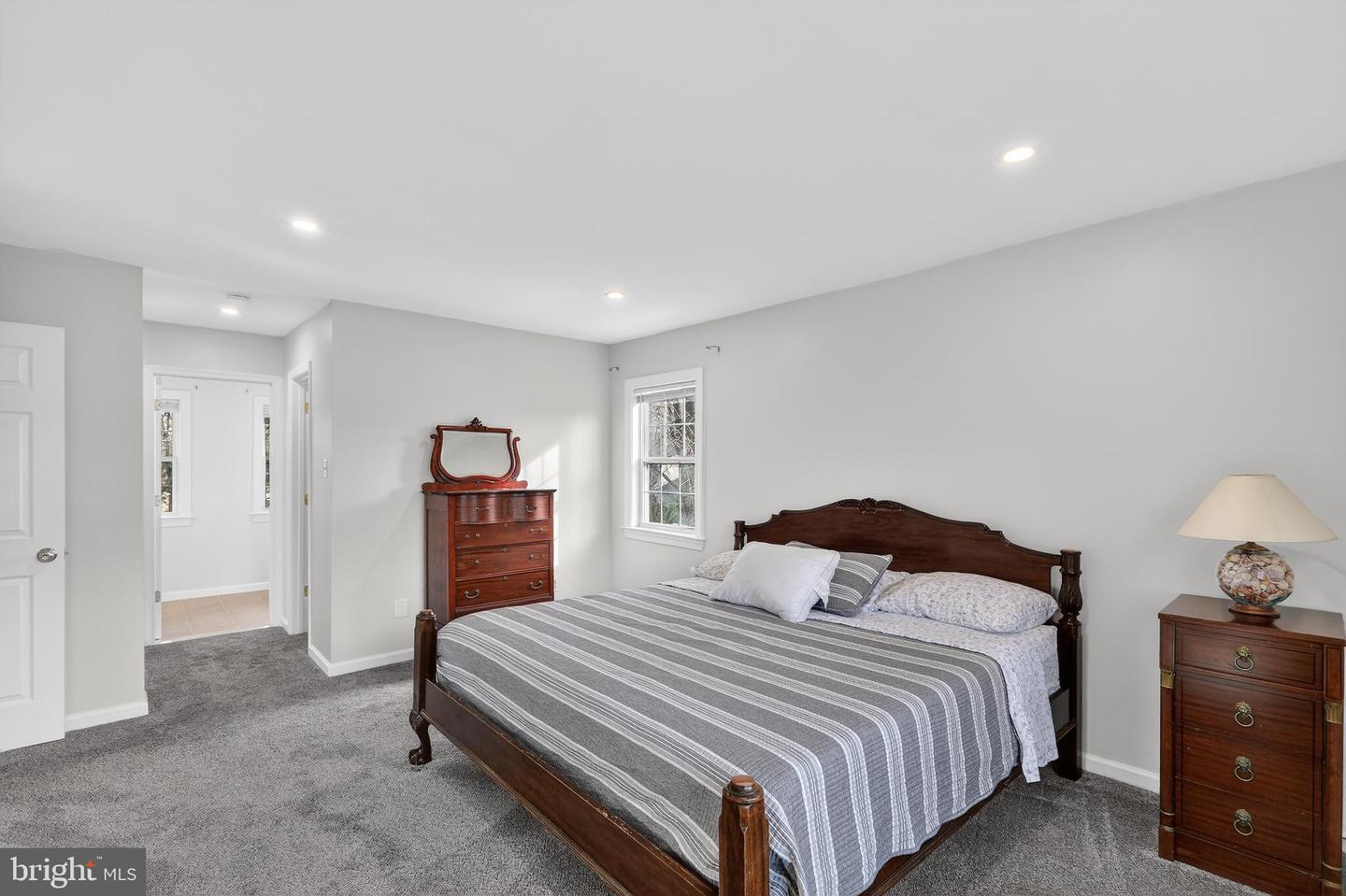 1857 HUNTER MILL RD, VIENNA, Virginia 22182, 4 Bedrooms Bedrooms, ,2 BathroomsBathrooms,Residential,For sale,1857 HUNTER MILL RD,VAFX2278606 MLS # VAFX2278606