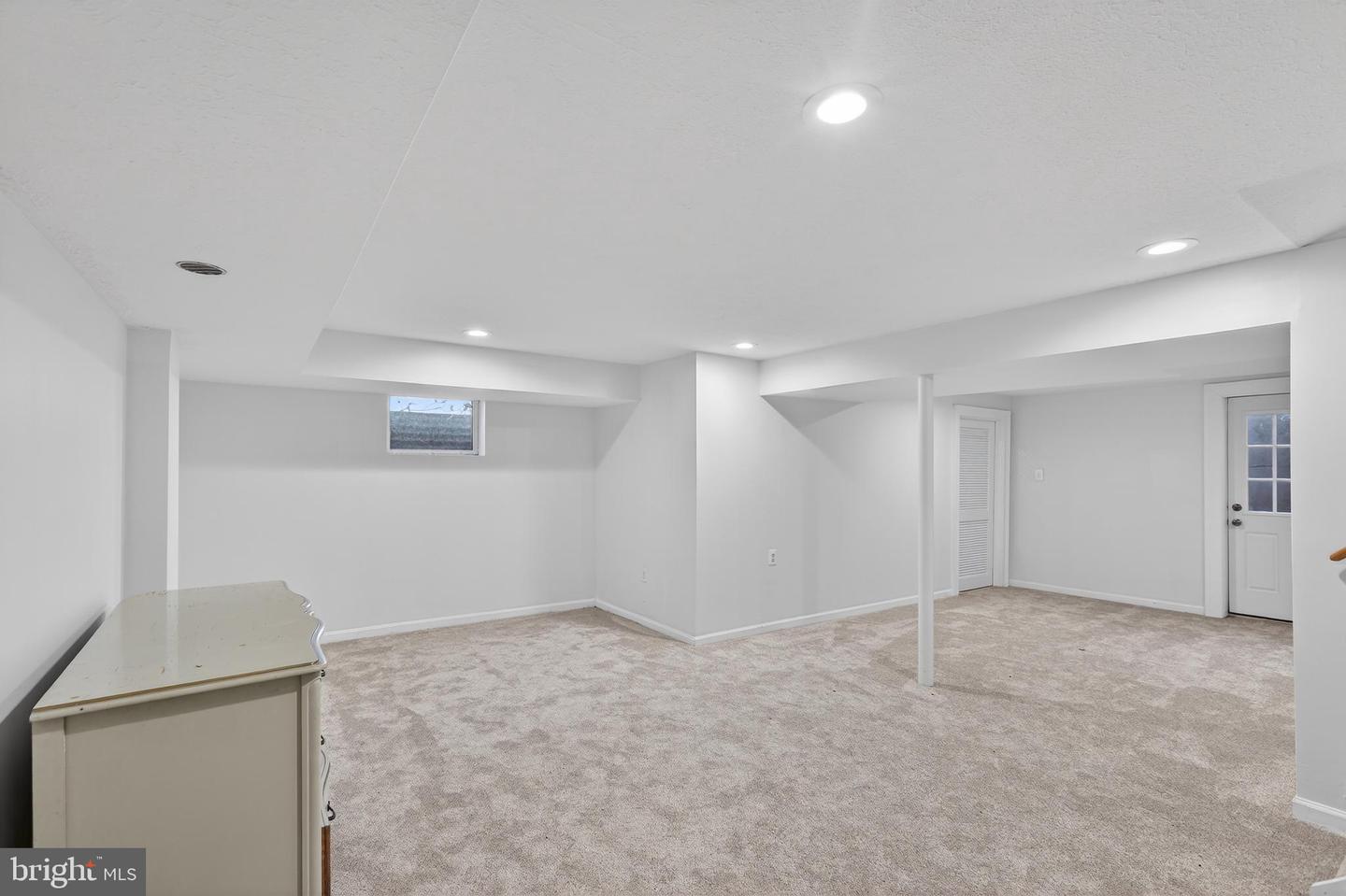 1857 HUNTER MILL RD, VIENNA, Virginia 22182, 4 Bedrooms Bedrooms, ,2 BathroomsBathrooms,Residential,For sale,1857 HUNTER MILL RD,VAFX2278606 MLS # VAFX2278606