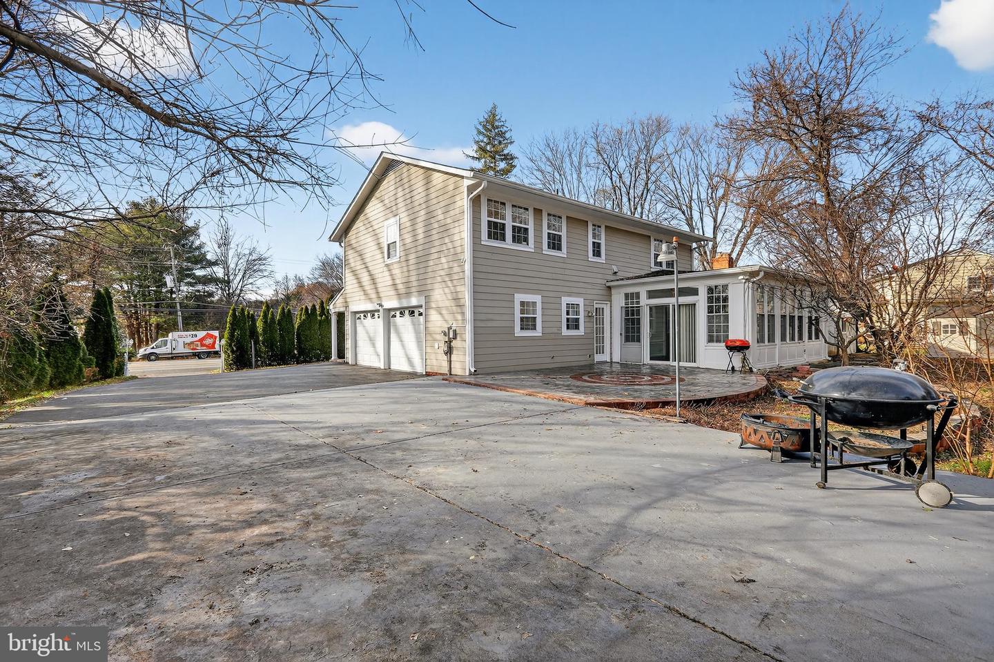 1857 HUNTER MILL RD, VIENNA, Virginia 22182, 4 Bedrooms Bedrooms, ,2 BathroomsBathrooms,Residential,For sale,1857 HUNTER MILL RD,VAFX2278606 MLS # VAFX2278606