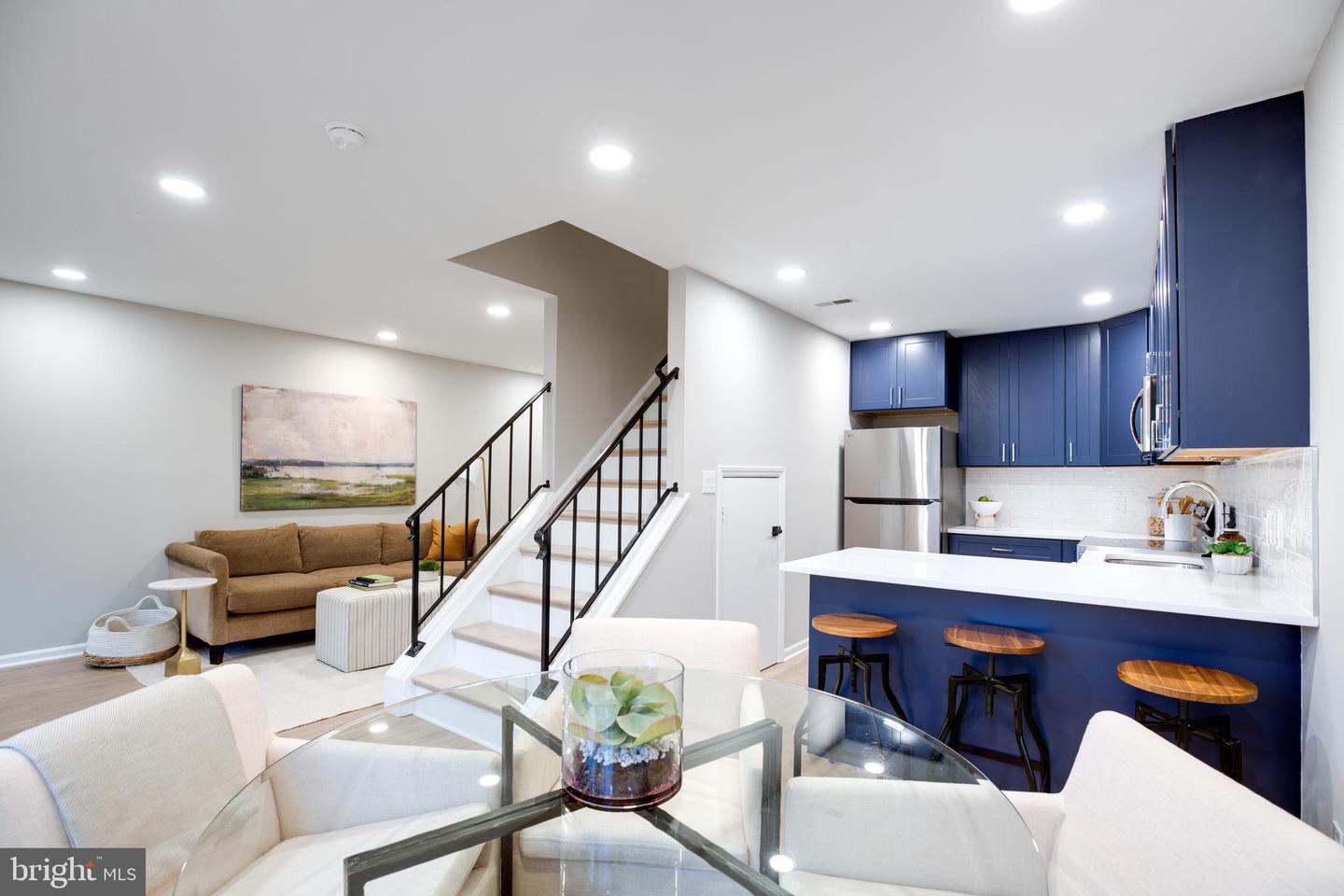 6080 DEER HILL CT, CENTREVILLE, Virginia 20121, 2 Bedrooms Bedrooms, ,1 BathroomBathrooms,Residential,For sale,6080 DEER HILL CT,VAFX2279006 MLS # VAFX2279006