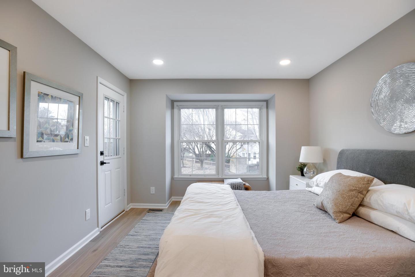 6080 DEER HILL CT, CENTREVILLE, Virginia 20121, 2 Bedrooms Bedrooms, ,1 BathroomBathrooms,Residential,For sale,6080 DEER HILL CT,VAFX2279006 MLS # VAFX2279006