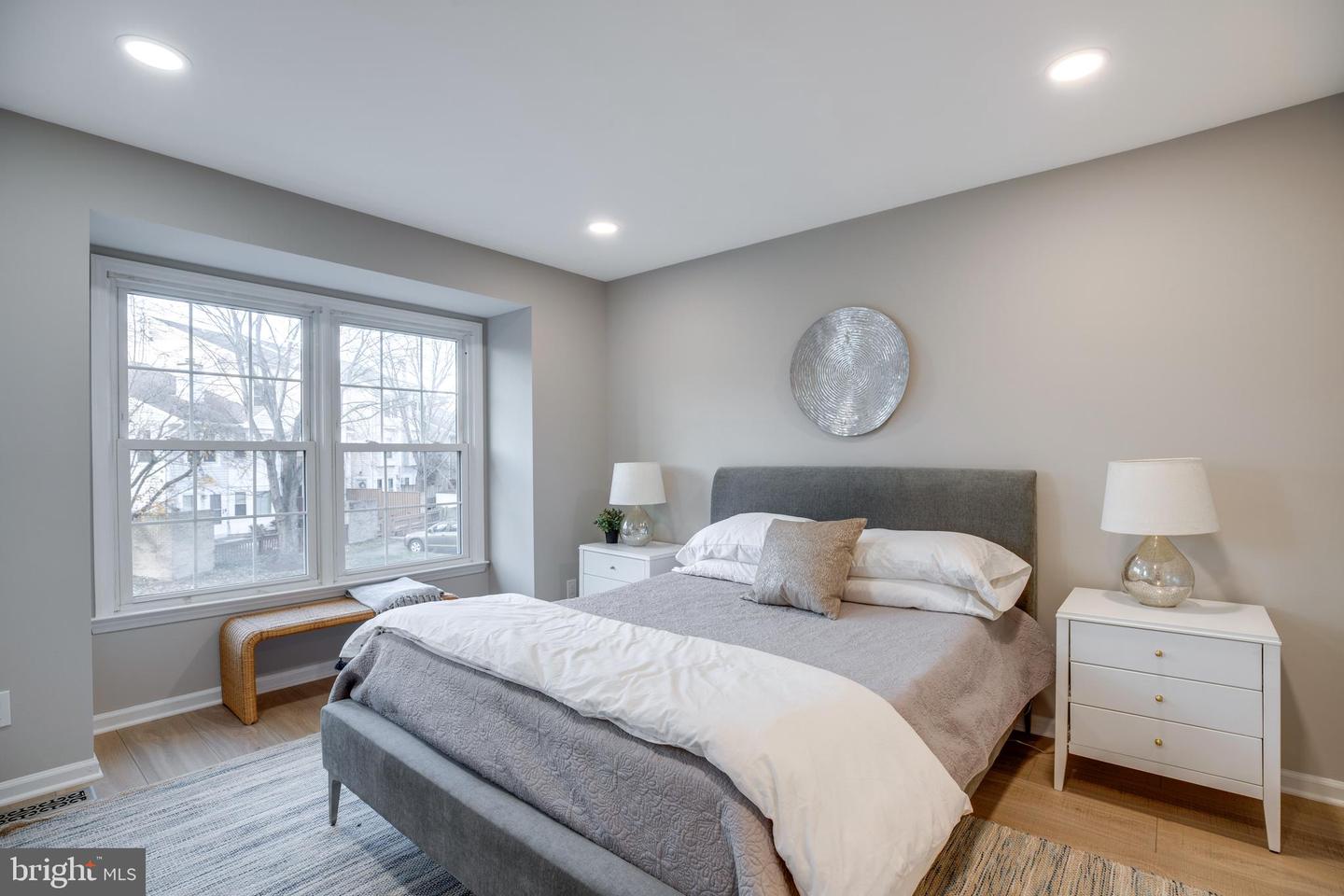 6080 DEER HILL CT, CENTREVILLE, Virginia 20121, 2 Bedrooms Bedrooms, ,1 BathroomBathrooms,Residential,For sale,6080 DEER HILL CT,VAFX2279006 MLS # VAFX2279006