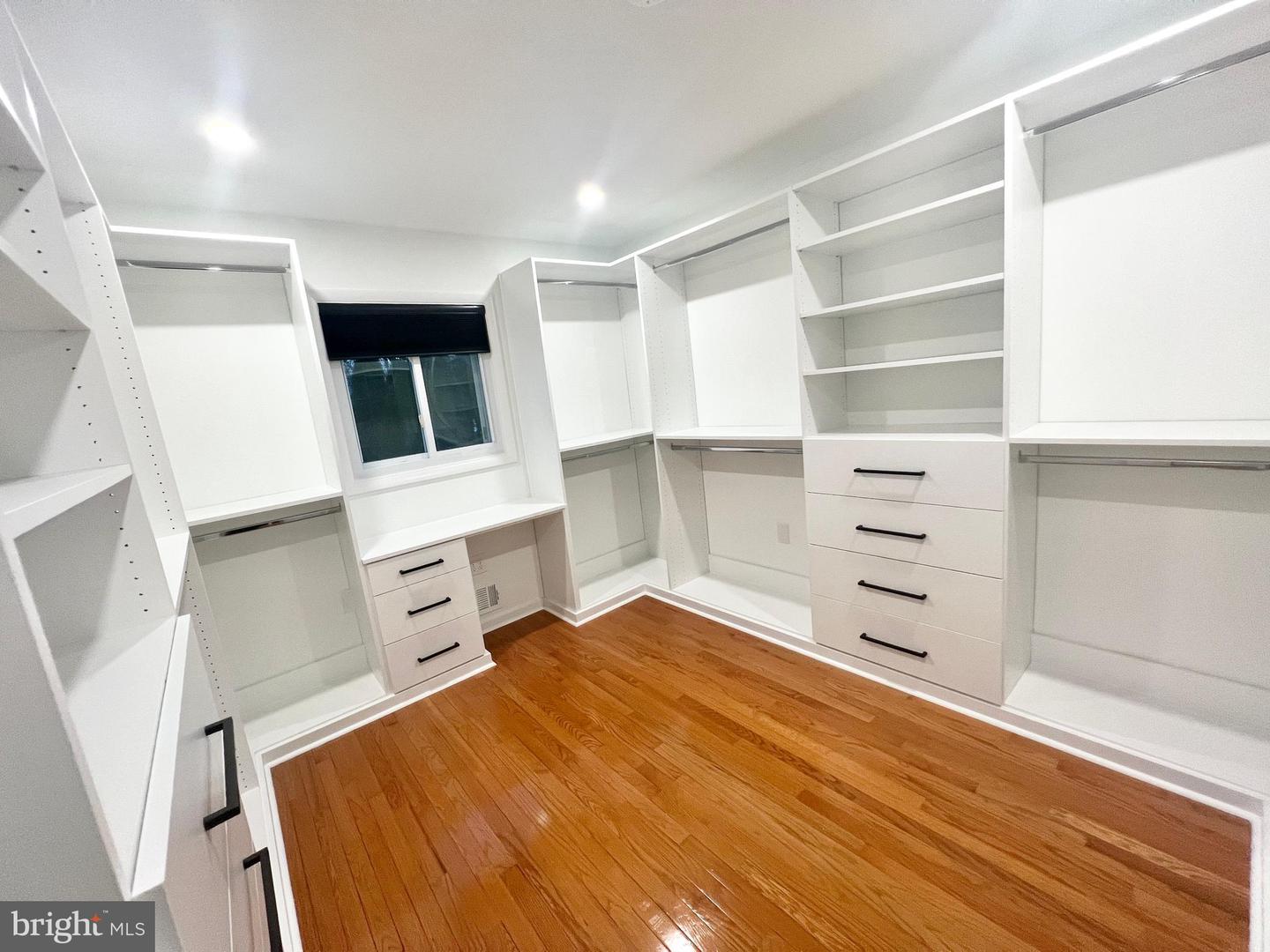 4816 DODSON DR, ANNANDALE, Virginia 22003, 4 Bedrooms Bedrooms, ,4 BathroomsBathrooms,Residential,For sale,4816 DODSON DR,VAFX2279078 MLS # VAFX2279078 4816 DODSON DR, ANNANDALE, Virginia 22003, 4 Bedrooms Bedrooms, ,4 BathroomsBathrooms,Residential,For sale,4816 DODSON DR,VAFX2279078 MLS # VAFX2279078