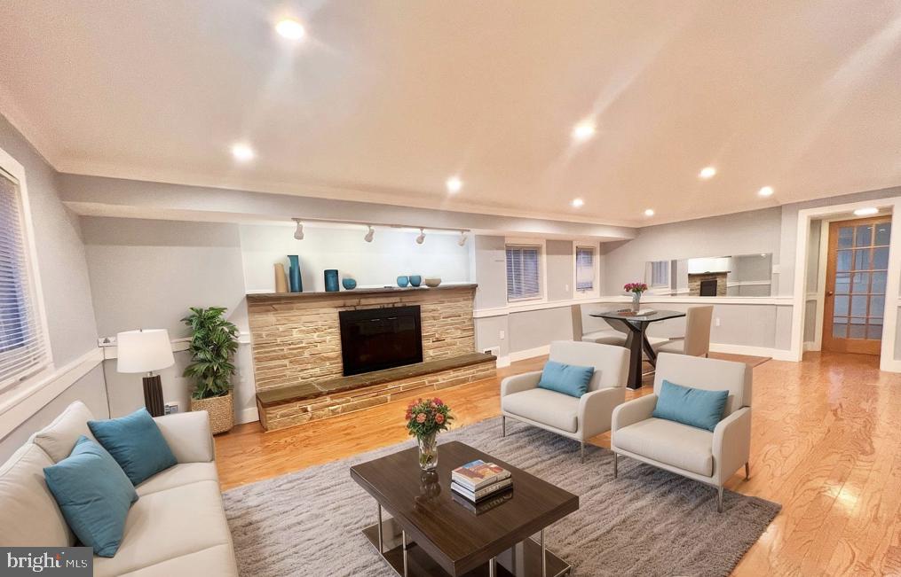 4816 DODSON DR, ANNANDALE, Virginia 22003, 4 Bedrooms Bedrooms, ,4 BathroomsBathrooms,Residential,For sale,4816 DODSON DR,VAFX2279078 MLS # VAFX2279078 4816 DODSON DR, ANNANDALE, Virginia 22003, 4 Bedrooms Bedrooms, ,4 BathroomsBathrooms,Residential,For sale,4816 DODSON DR,VAFX2279078 MLS # VAFX2279078