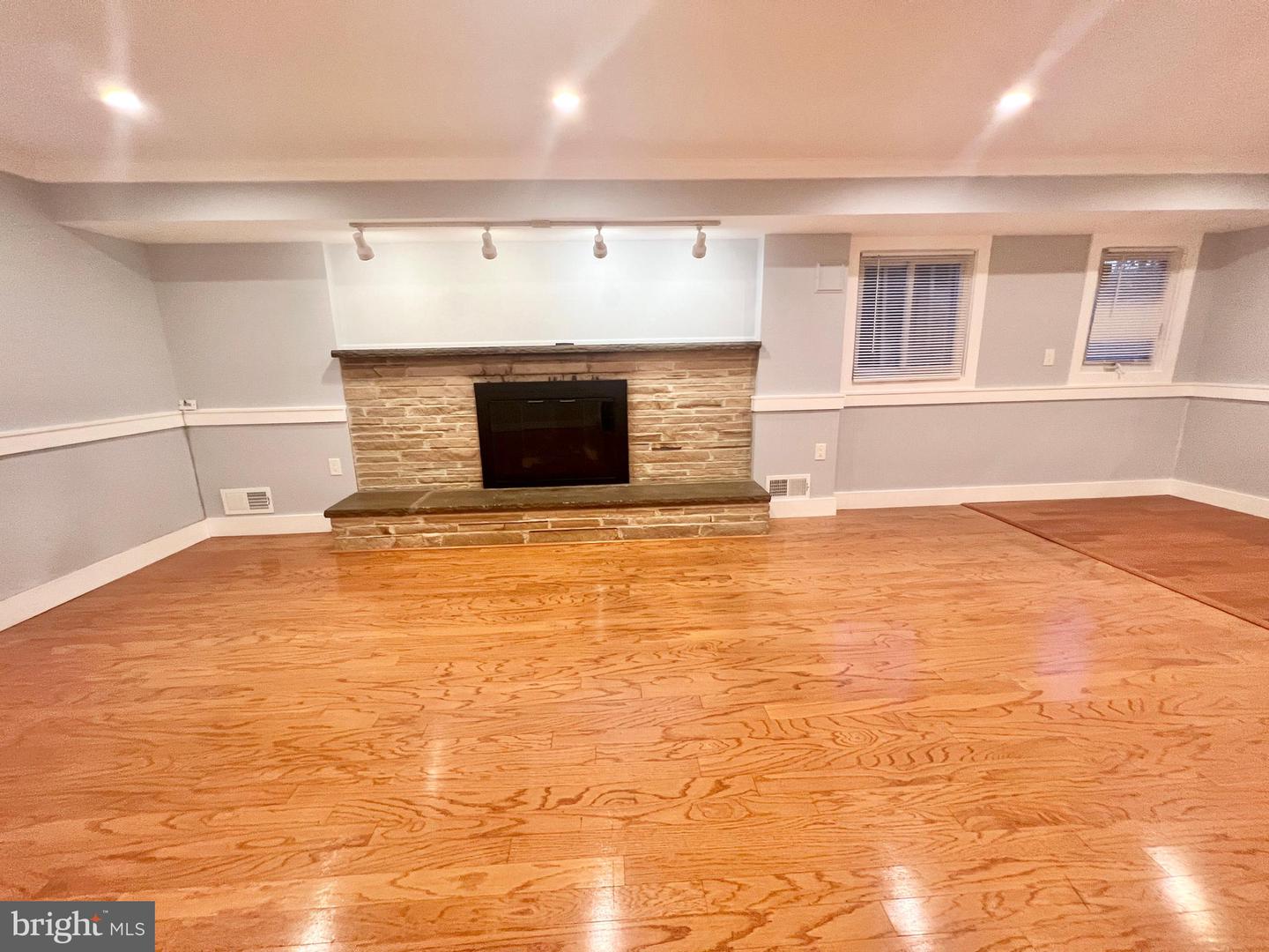 4816 DODSON DR, ANNANDALE, Virginia 22003, 4 Bedrooms Bedrooms, ,4 BathroomsBathrooms,Residential,For sale,4816 DODSON DR,VAFX2279078 MLS # VAFX2279078 4816 DODSON DR, ANNANDALE, Virginia 22003, 4 Bedrooms Bedrooms, ,4 BathroomsBathrooms,Residential,For sale,4816 DODSON DR,VAFX2279078 MLS # VAFX2279078