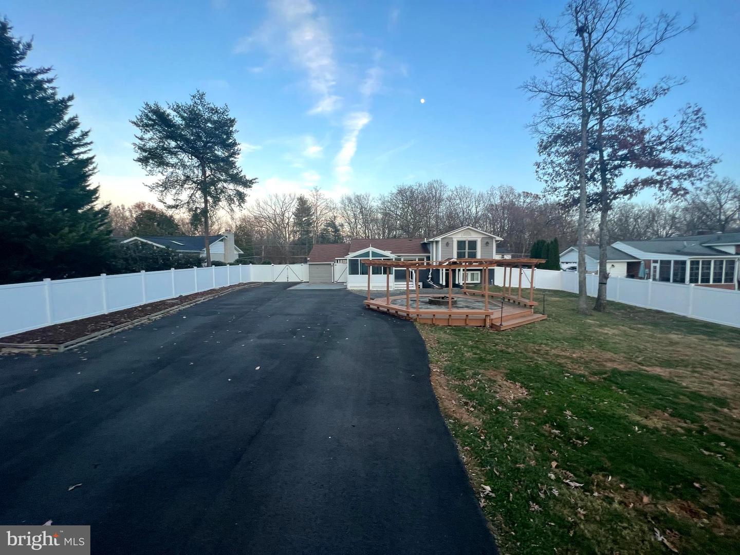 4816 DODSON DR, ANNANDALE, Virginia 22003, 4 Bedrooms Bedrooms, ,4 BathroomsBathrooms,Residential,For sale,4816 DODSON DR,VAFX2279078 MLS # VAFX2279078 4816 DODSON DR, ANNANDALE, Virginia 22003, 4 Bedrooms Bedrooms, ,4 BathroomsBathrooms,Residential,For sale,4816 DODSON DR,VAFX2279078 MLS # VAFX2279078