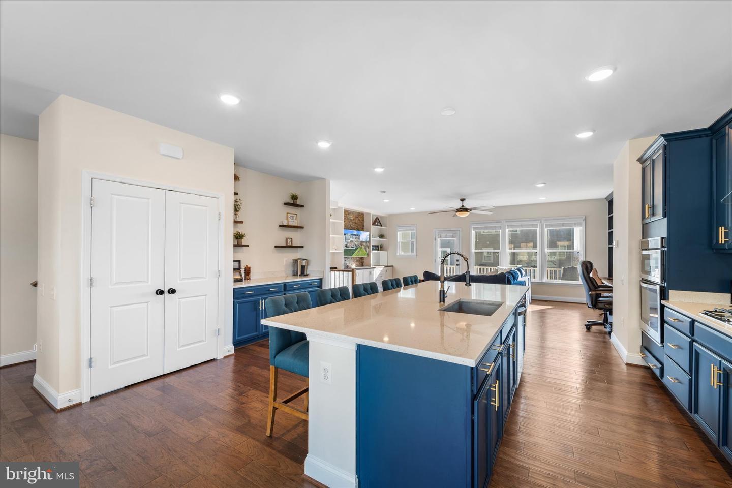 2033 ALDER LN, DUMFRIES, Virginia 22026, 3 Bedrooms Bedrooms, ,2 BathroomsBathrooms,Residential,For sale,2033 ALDER LN,VAPW2107818 MLS # VAPW2107818