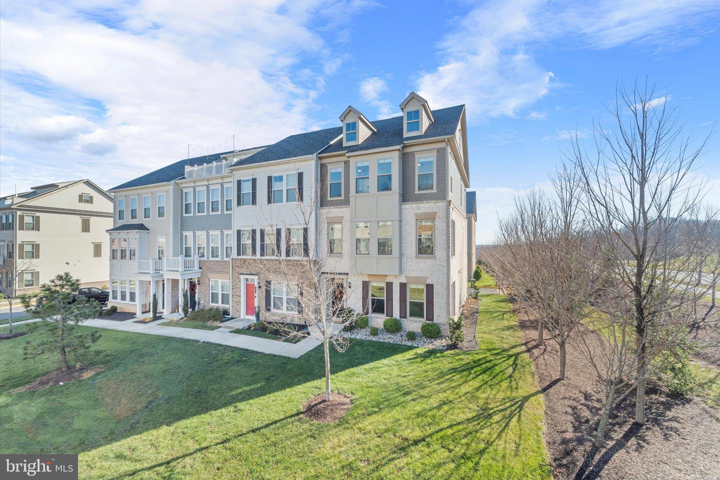 2033 ALDER LN, DUMFRIES, Virginia 22026, 3 Bedrooms Bedrooms, ,2 BathroomsBathrooms,Residential,For sale,2033 ALDER LN,VAPW2107818 MLS # VAPW2107818